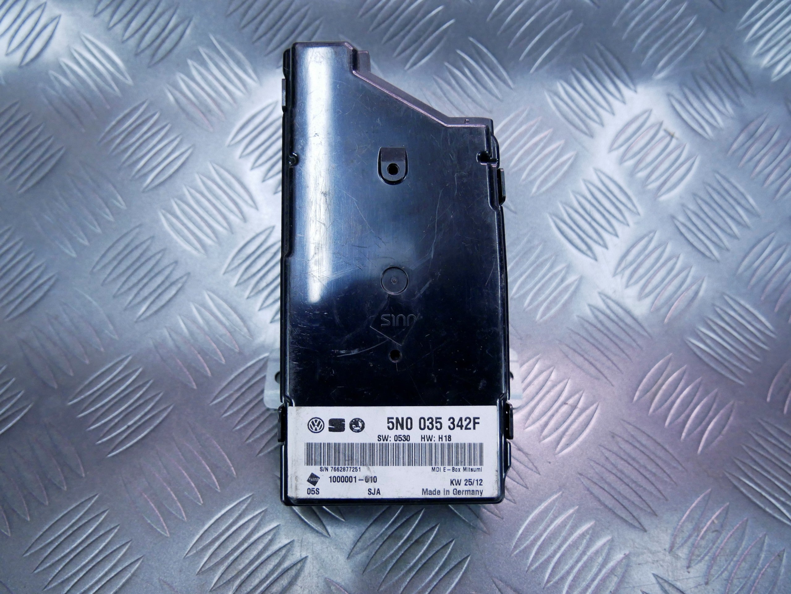 Moduł interfejs MEDIA-IN 5N0035342F SKODA SUPERB II