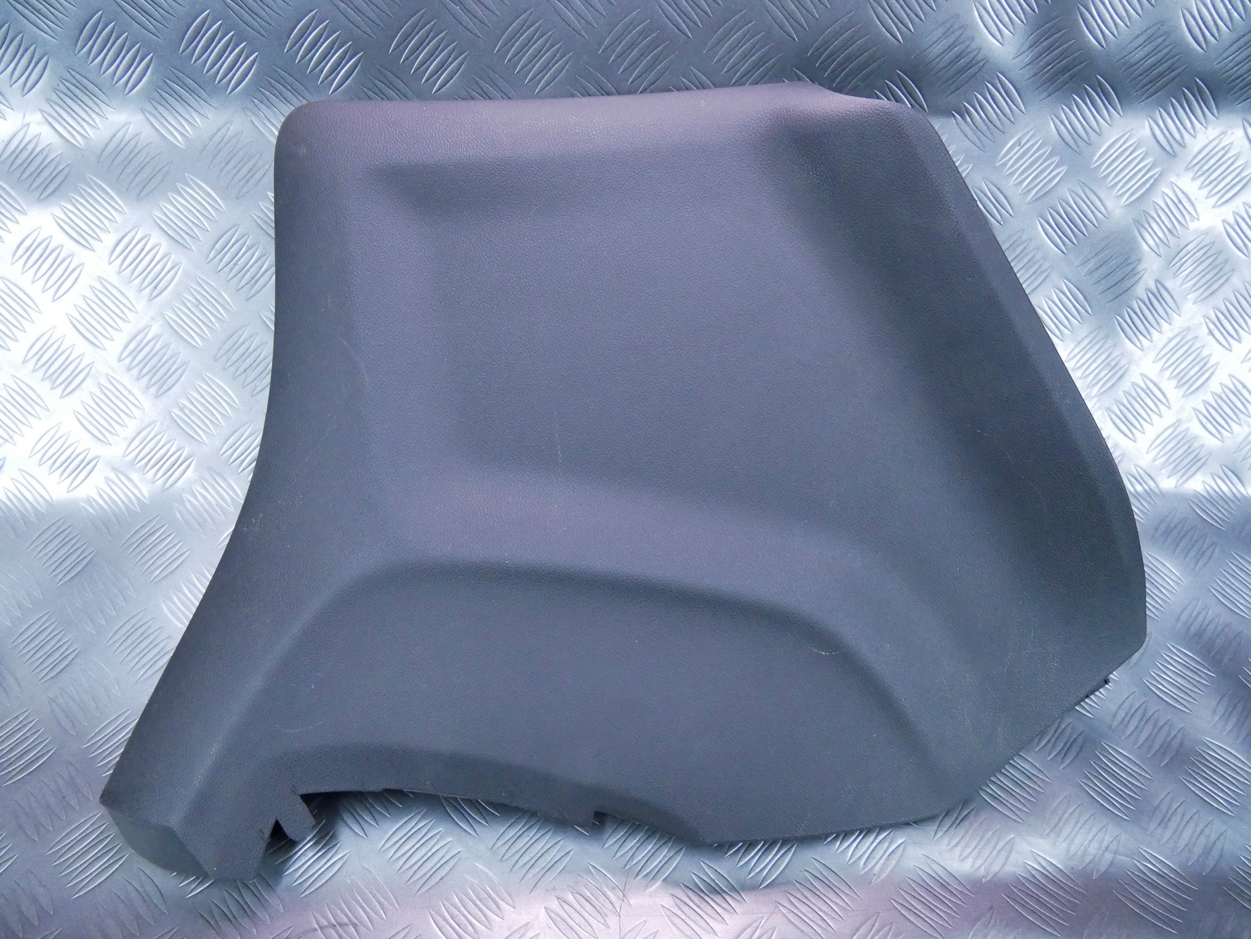 Osłona boku deski konsoli lewa 13258325 OPEL MERIVA B