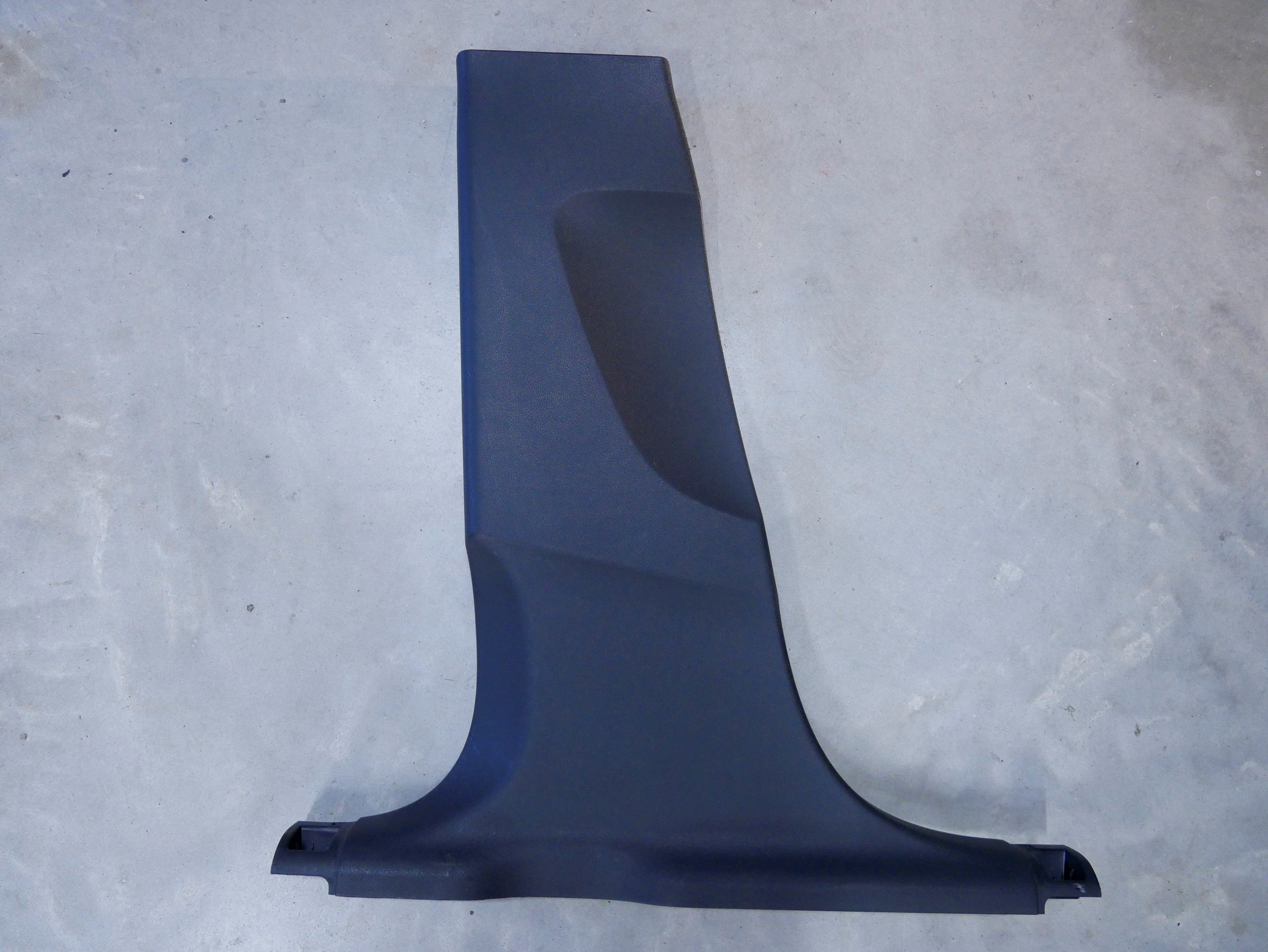 Osłona słupka środkowego lewa 8U0867239A AUDI Q3 8U0