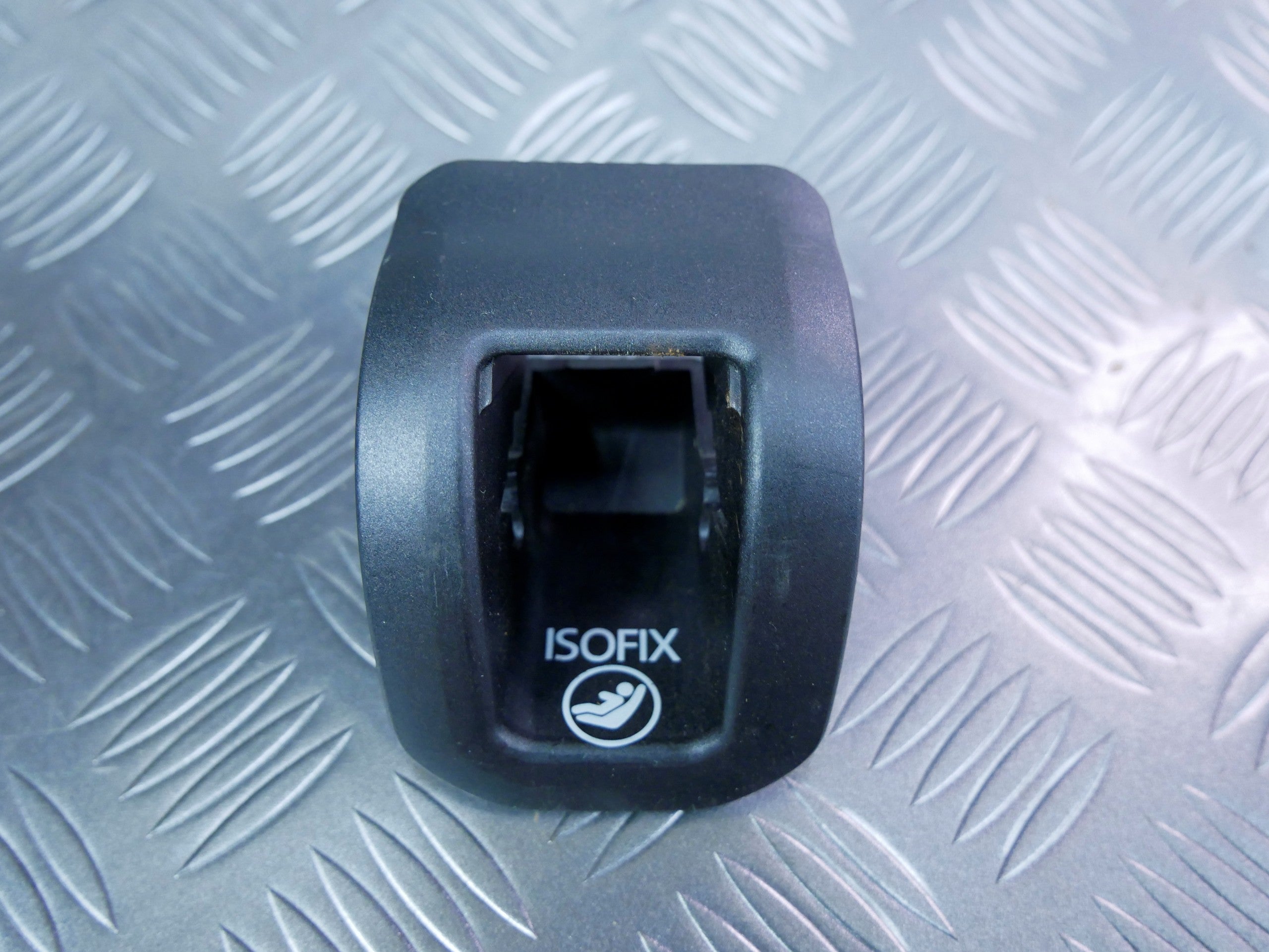 Osłona zaślepka ISOFIX 8U0887233A AUDI Q3 8U0