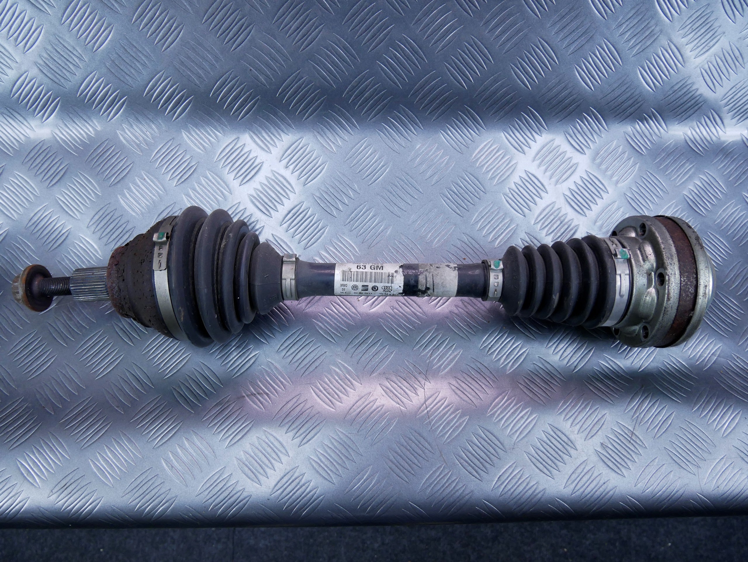 Półoś przód przednia lewa 5N0407763G AUDI Q3 8U 2.0 TFSI