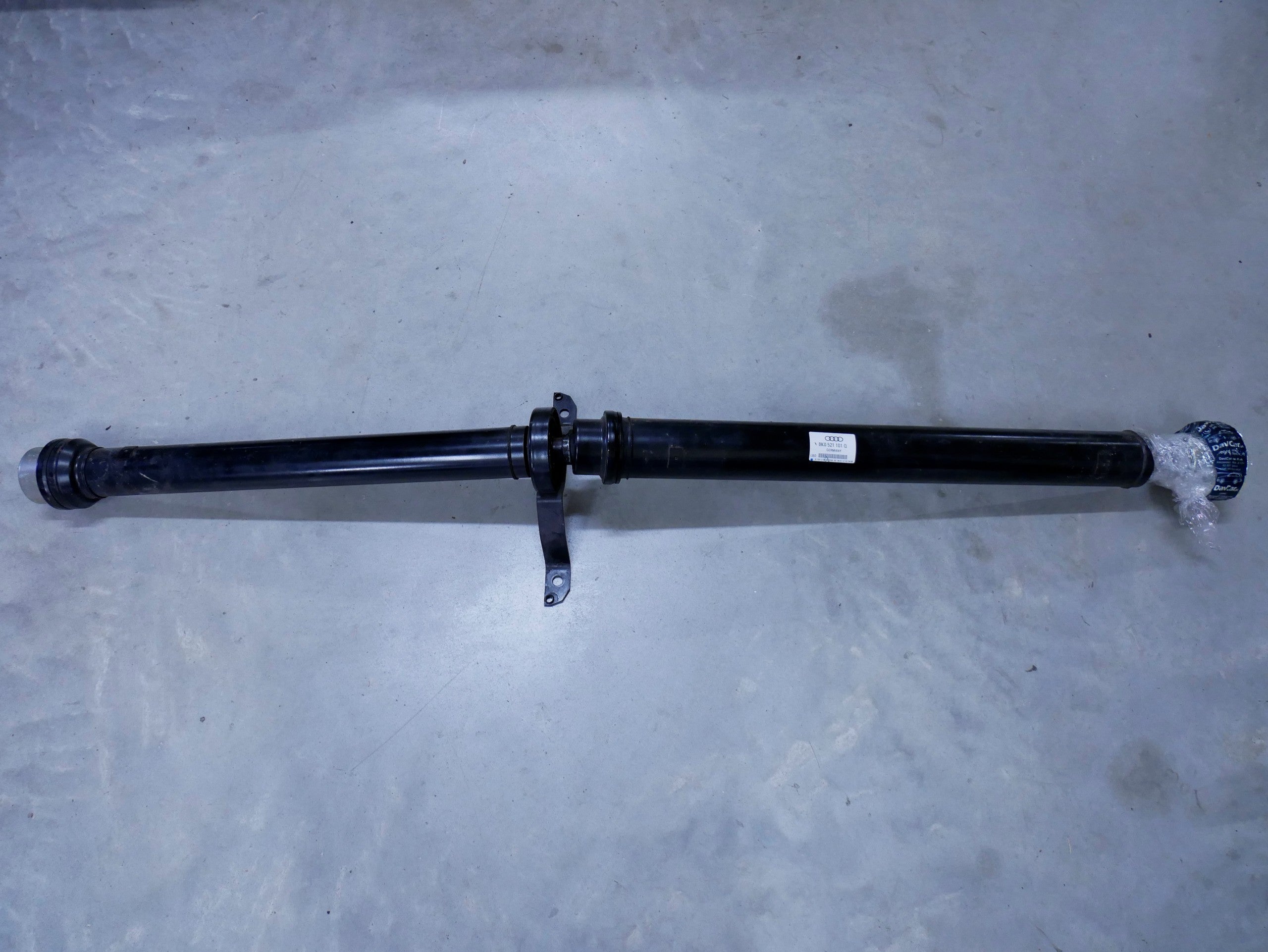 Wał napędowy 8K0521101Q AUDI Q3 8U0 1.4 TFSI