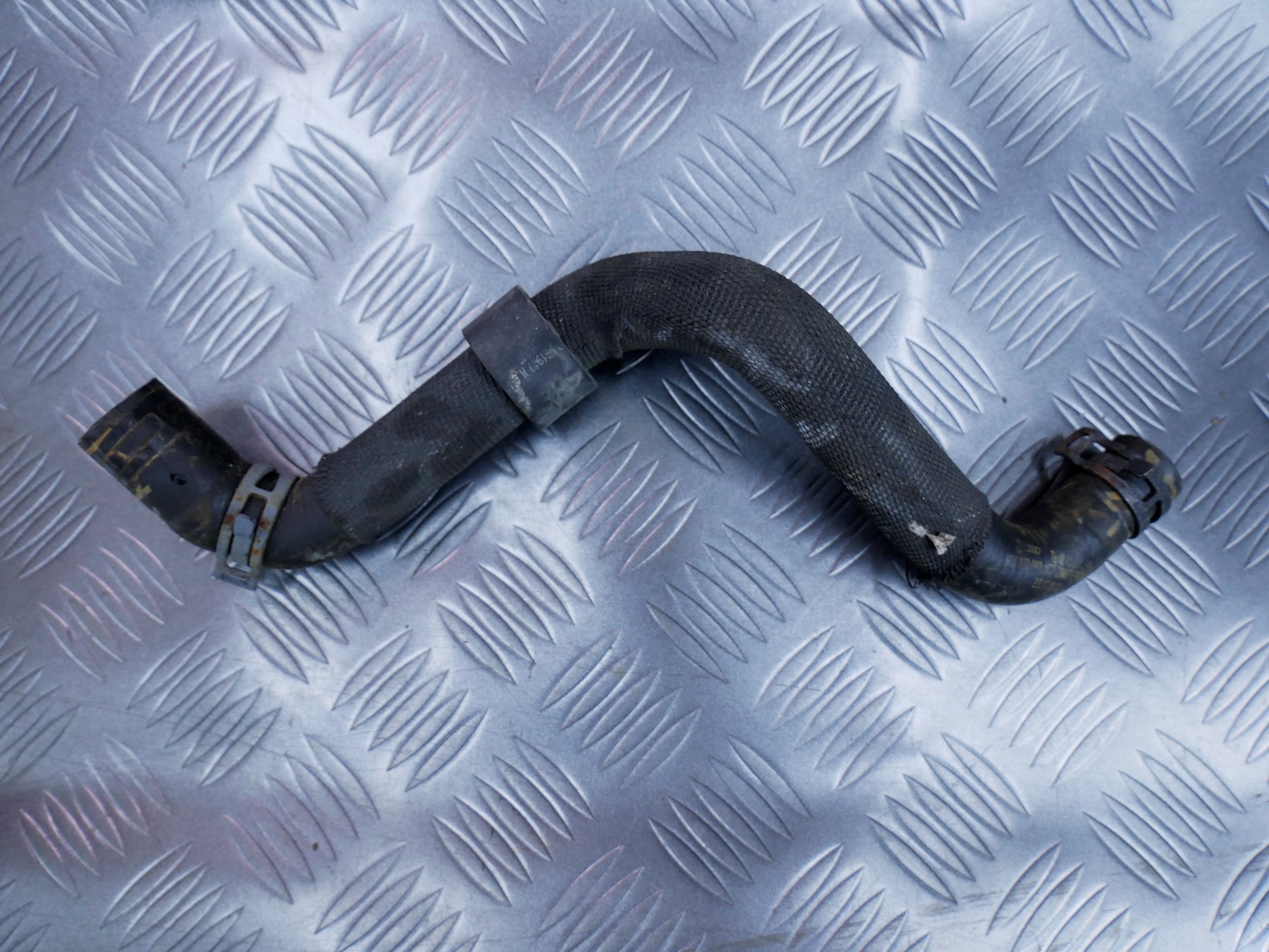 Rura wąż wody 5Q0122063 AUDI Q3 8U0 1.4 TFSI