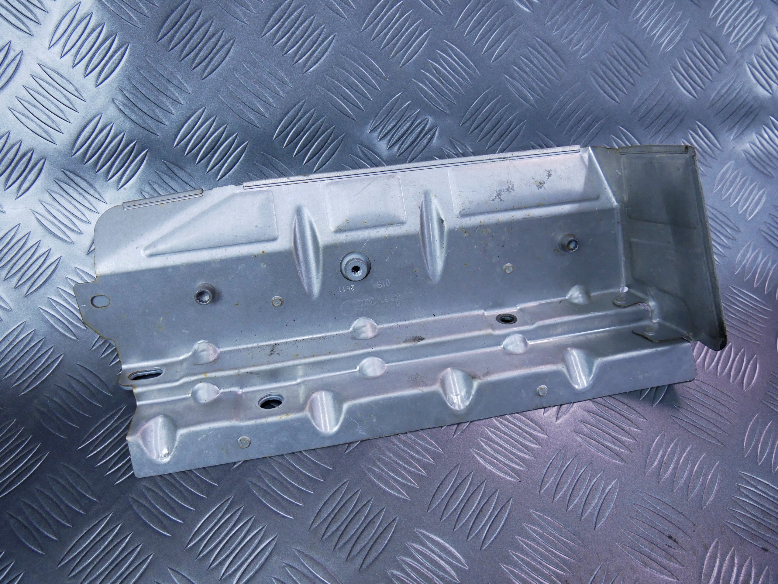 Osłona termiczna kolektora 06H129597K AUDI Q3 8U0 2.0 TFSI