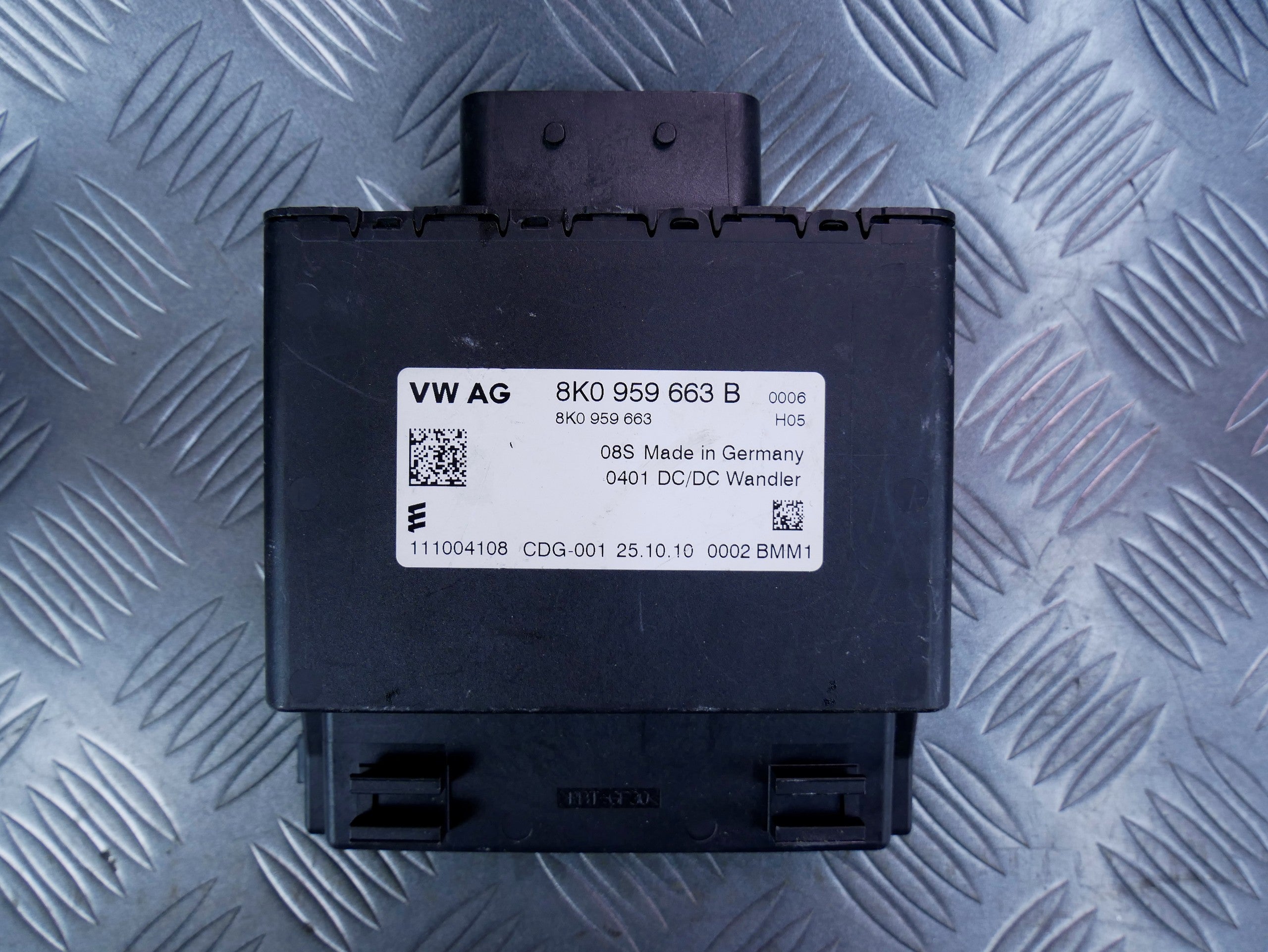 Moduł stabilizator napięcia 8K0959663B AUDI Q3 8U0