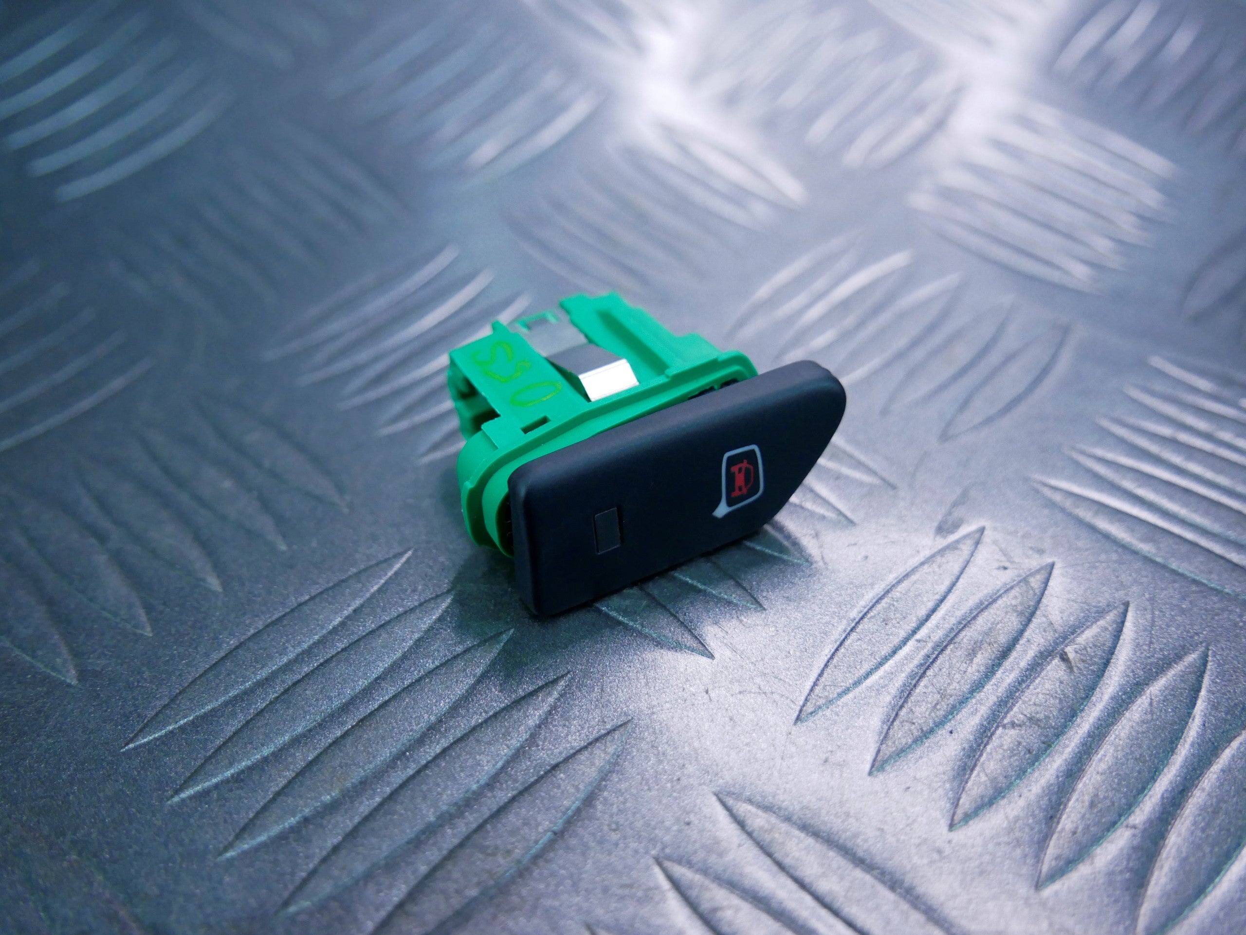 Przycisk asystenta zmiany pasa 8U1927451 AUDI Q3 8U0