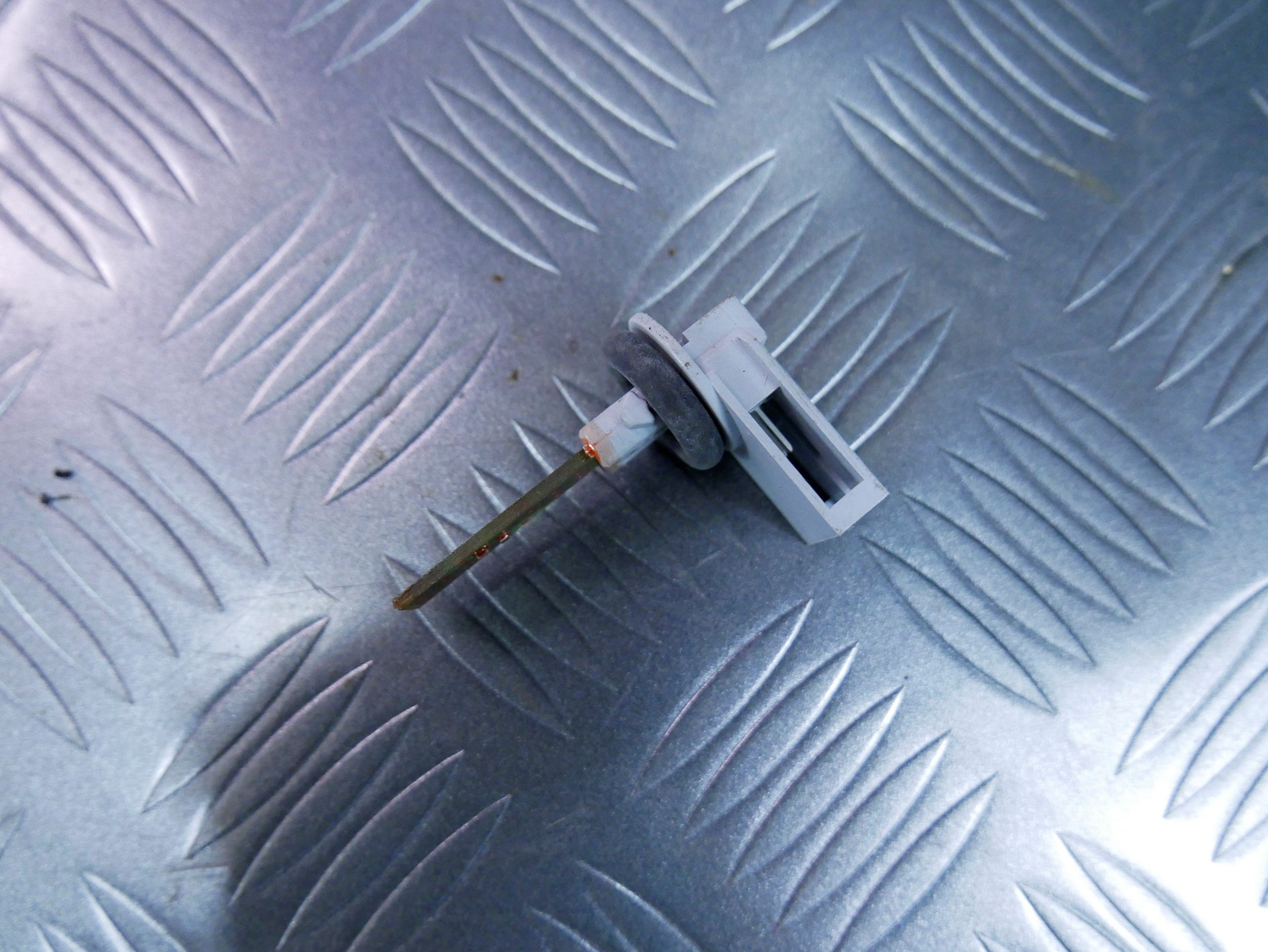 Czujnik temperatury nawiewu 3D0907543A AUDI Q3 8U0