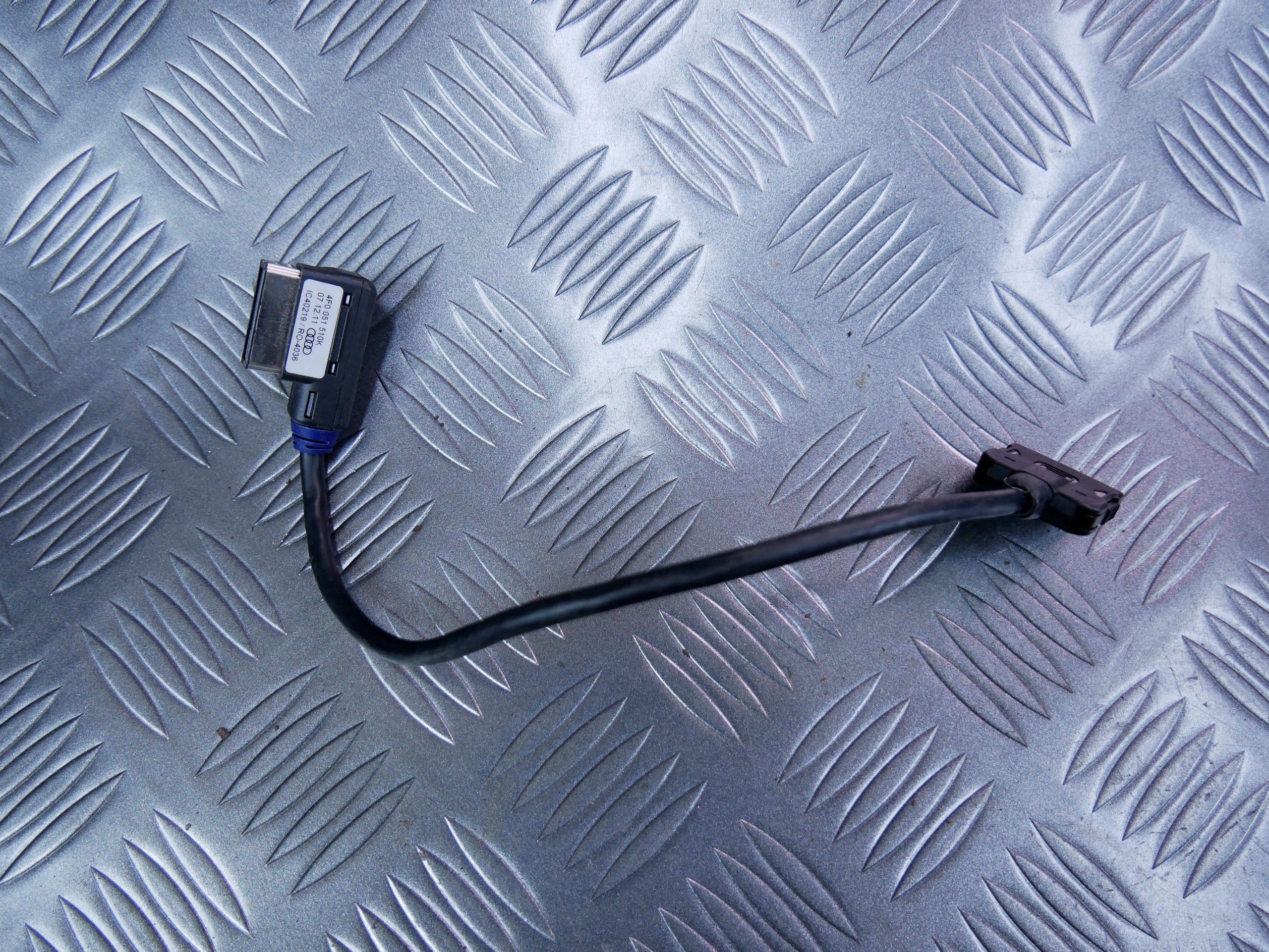 Kabel adapter MMI AMI 4F0051510K AUDI Q7 4L LIFT