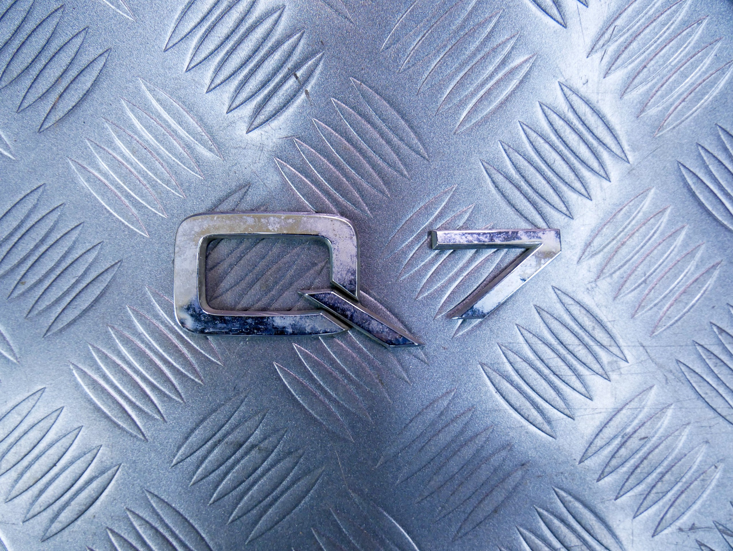 Logo emblemat klapy 4L0853741 AUDI Q7 4L LIFT