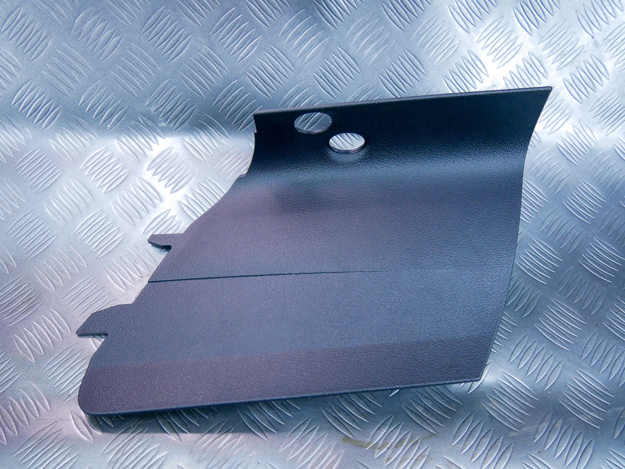 Osłona zaślepka boku tunelu prawa 1T1863074 VW CADDY III IV