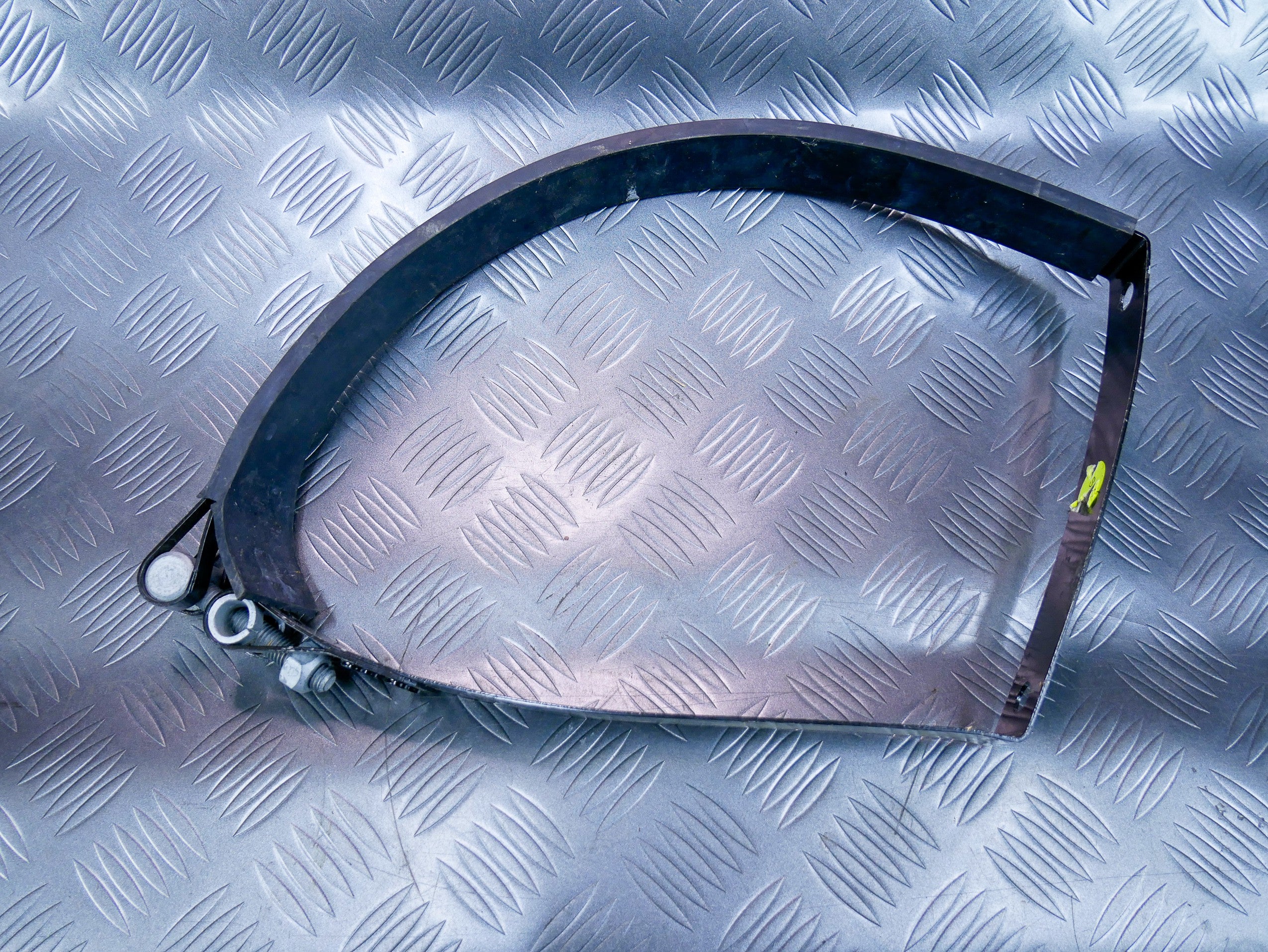 Mocowanie obejma butli gazu gazowej 2K3201651AB VW CADDY IV 1.4 CNG