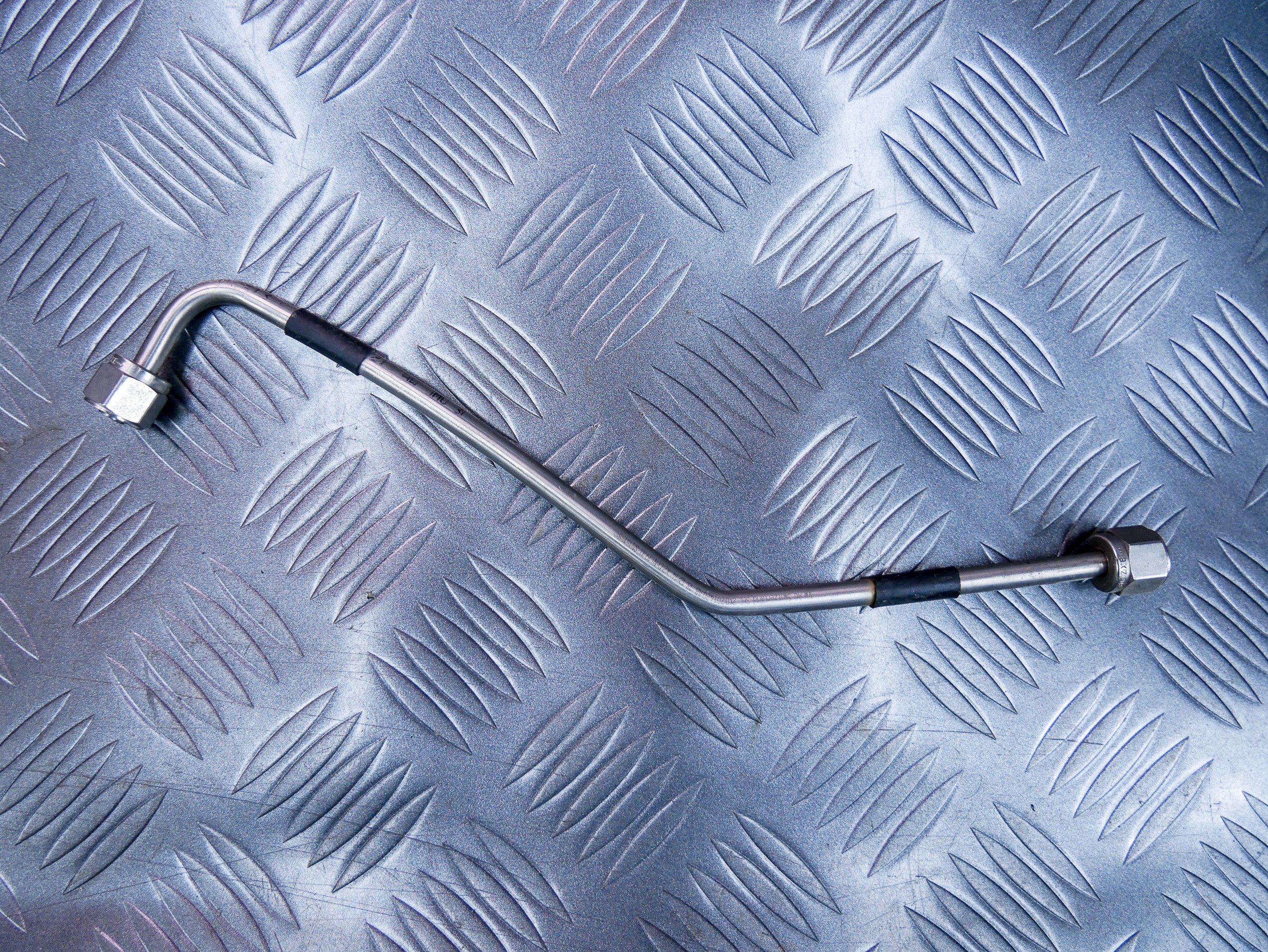 Rurka przewód gazu 2K3201420 VW CADDY IV 1.4 TGI