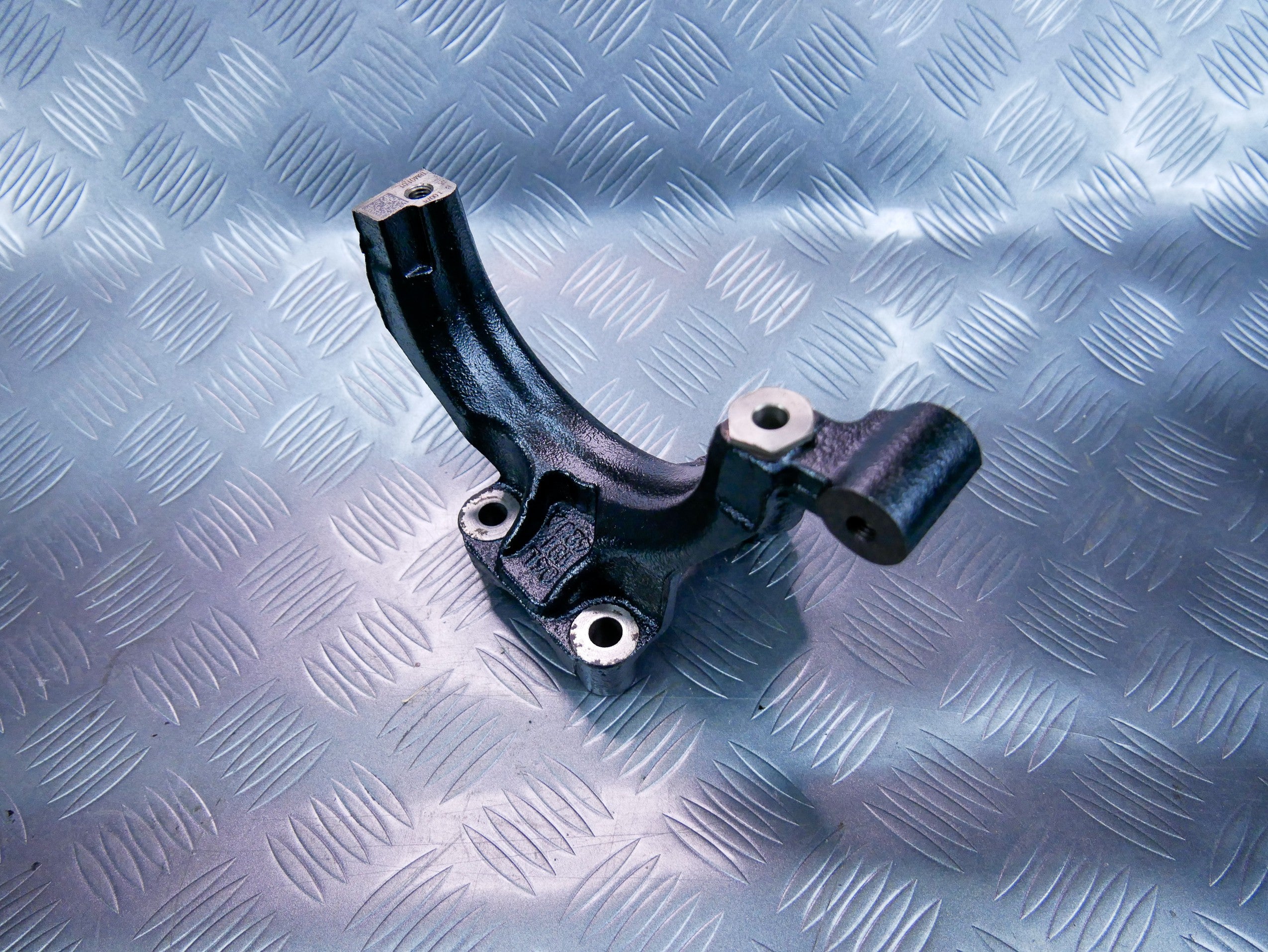 Mocowanie wspornik DPF 04L131425A VW CADDY IV 2.0 TDI