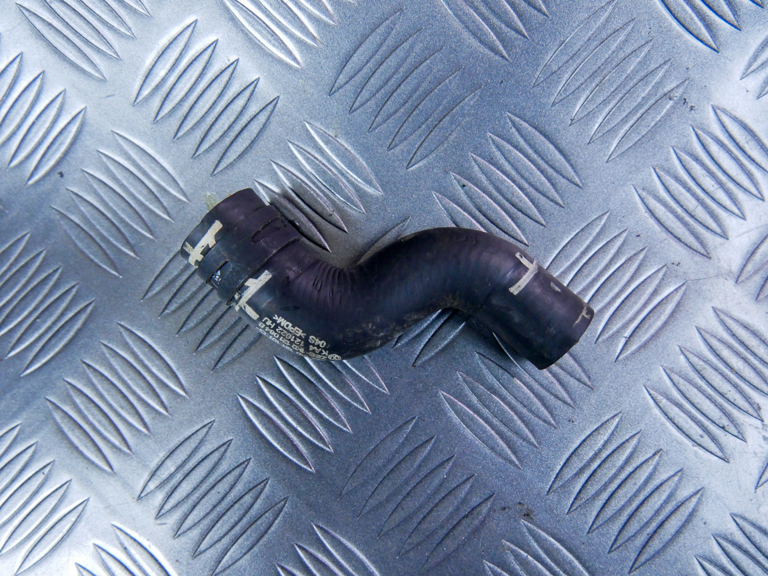 Rura wąż wody 1K0121101CP VW CADDY III 2.0 TDI