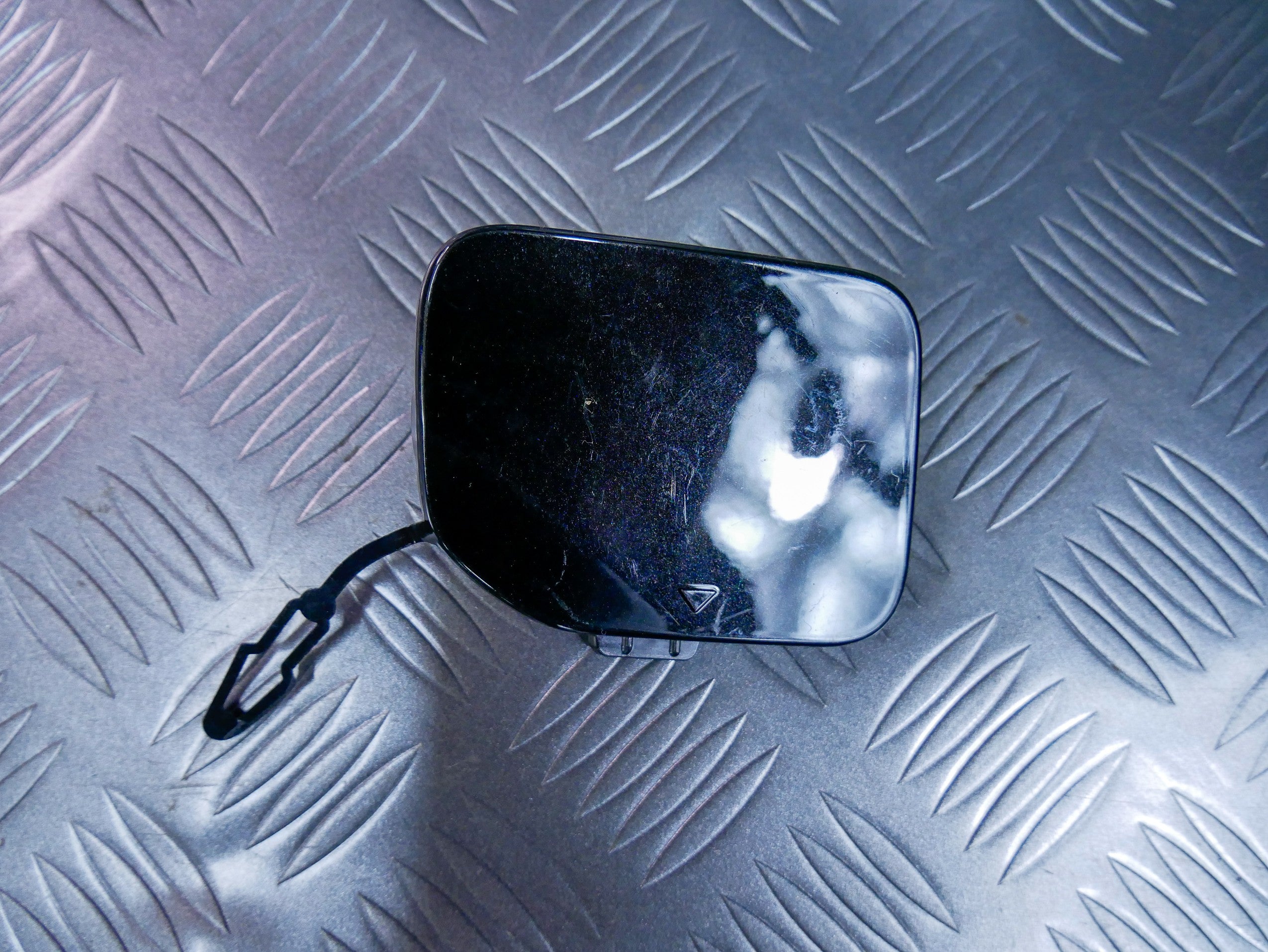 Zaślepka zderzaka przód 7933625 BMW iX I20 M-PAKIET