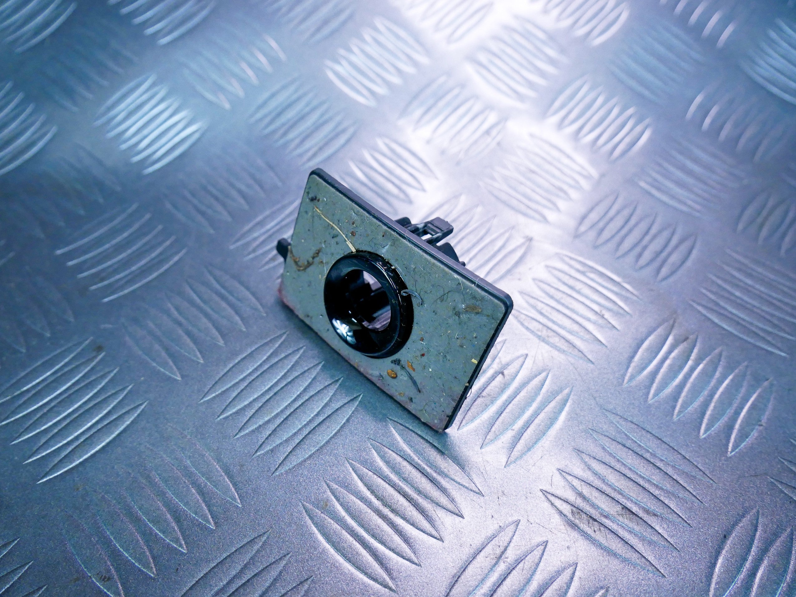 Mocowanie koszyk czujnika PDC 85H919289A AUDI Q6 E-TRON