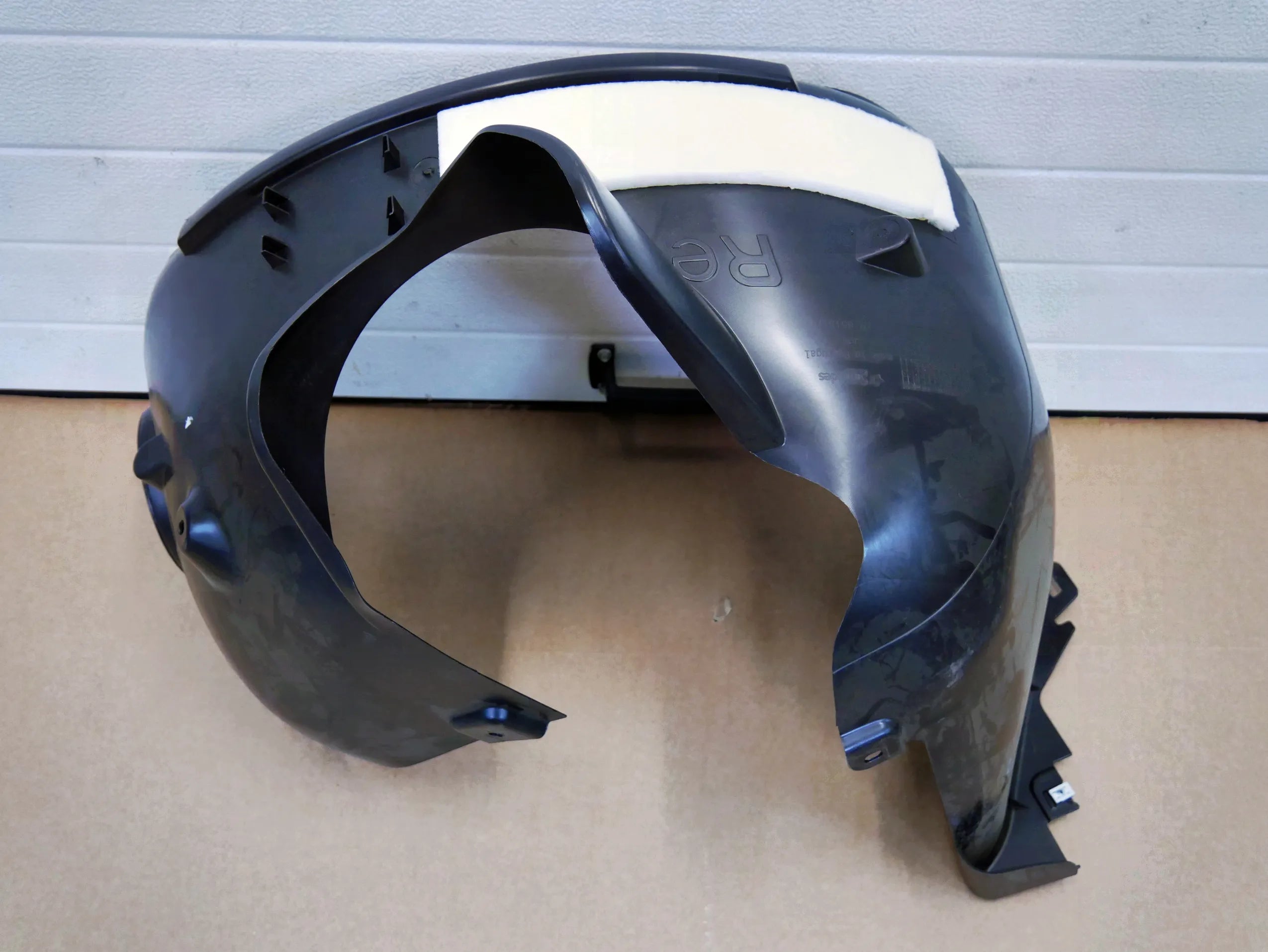 Nadkole przód przednie prawe 2GA809958E VW T-ROC R