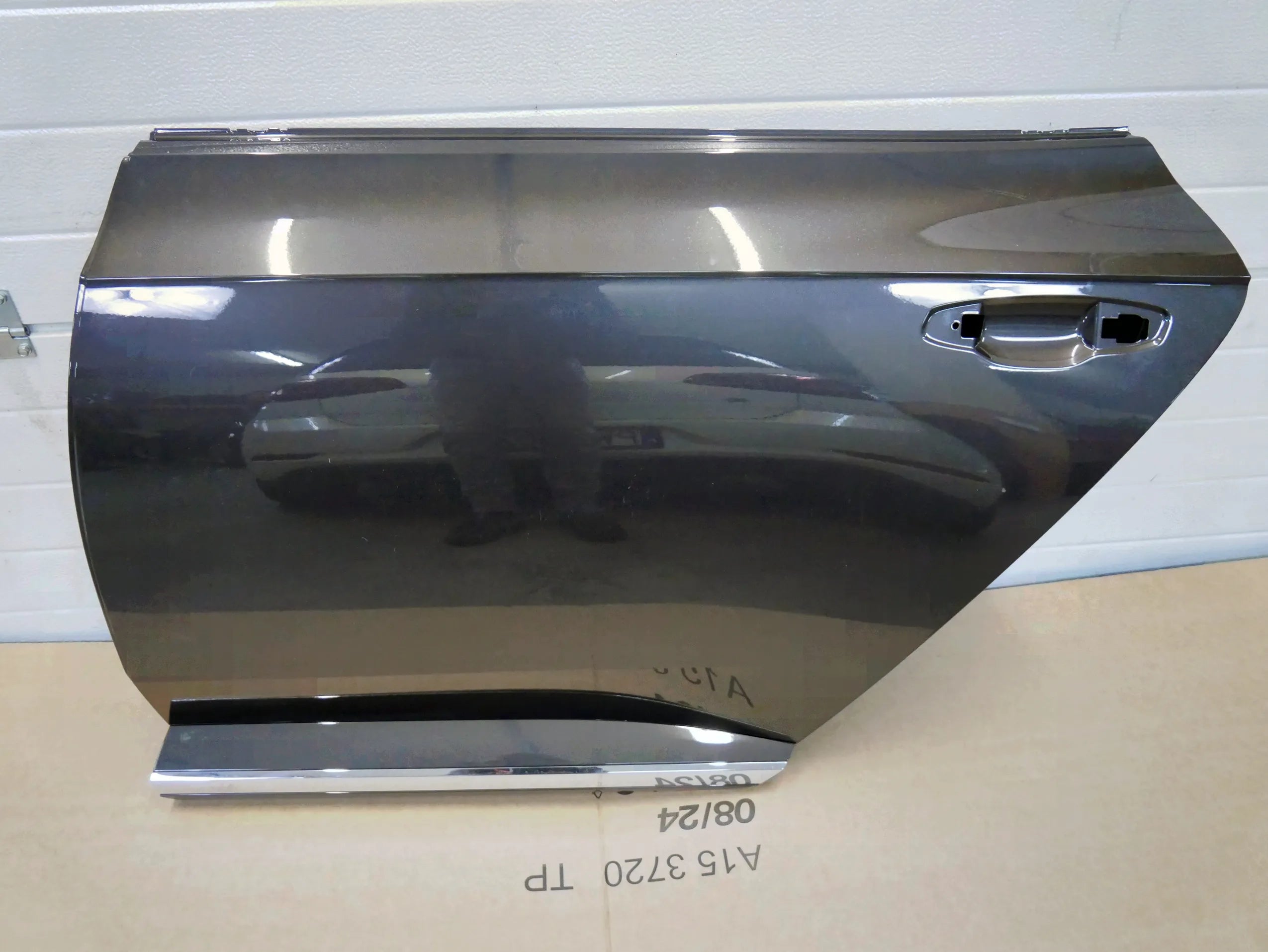 Drzwi tył tylne prawe LB7R VW ARTEON