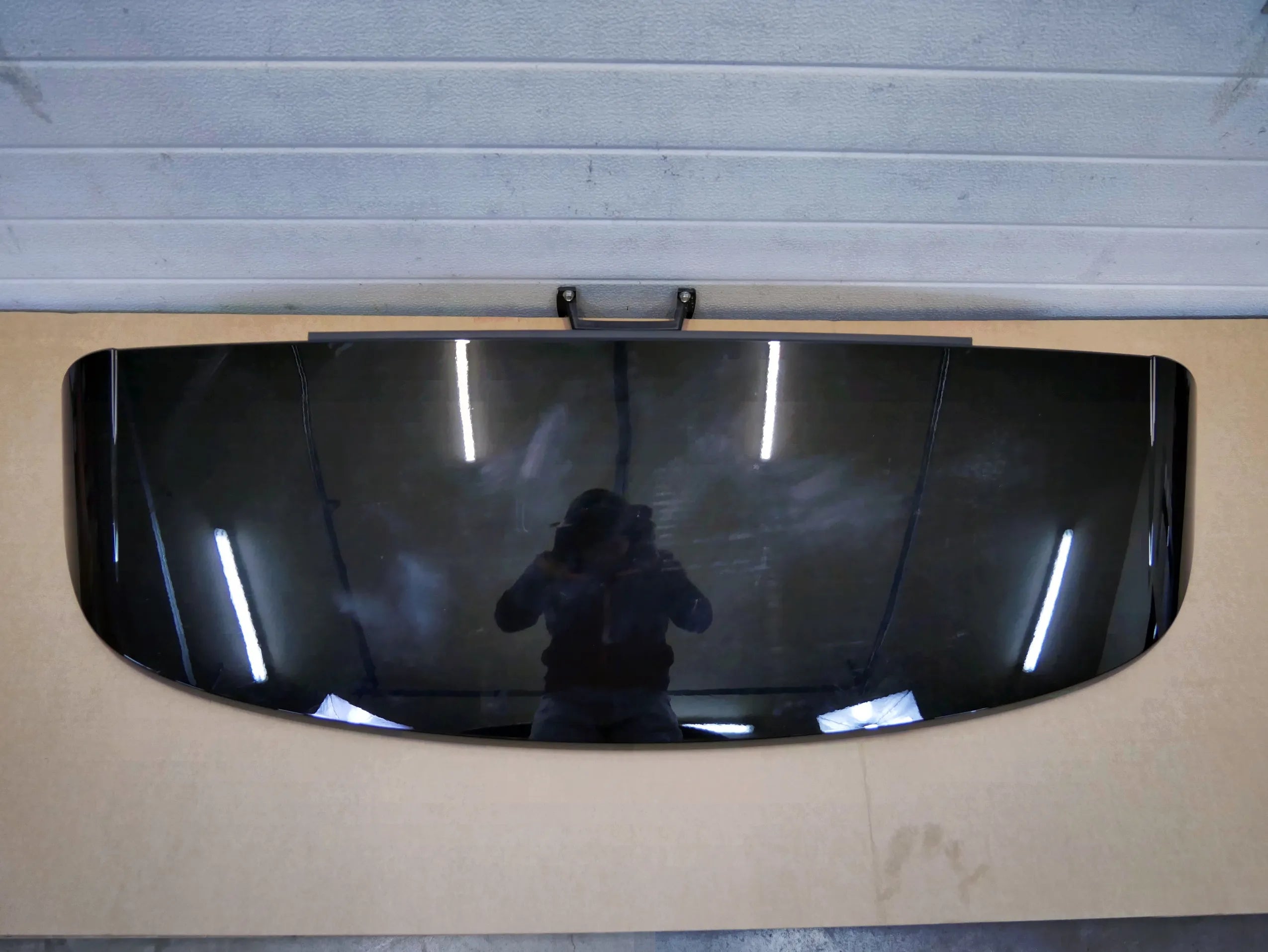 Spoiler lotka klapy bagażnika 14B827933 L041 VW ID.7 ID7