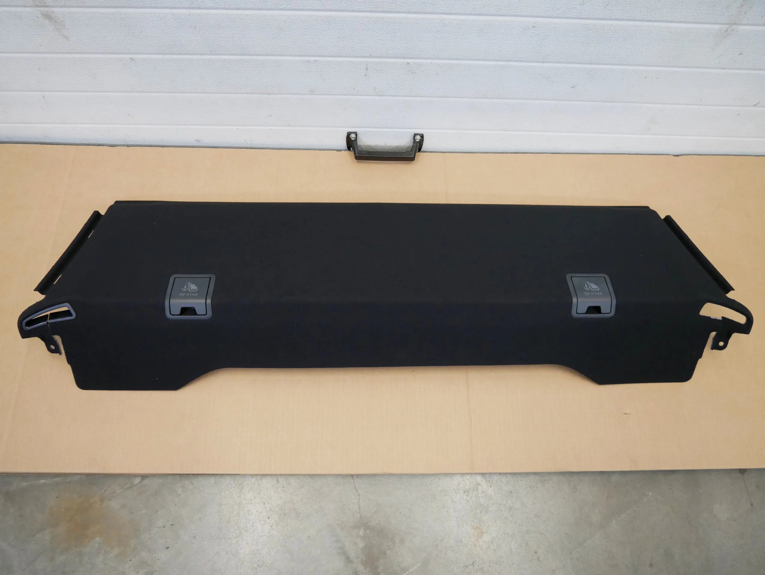 Półka tył tylna 3G5863412 993300013400 VW PASSAT B8 SEDAN