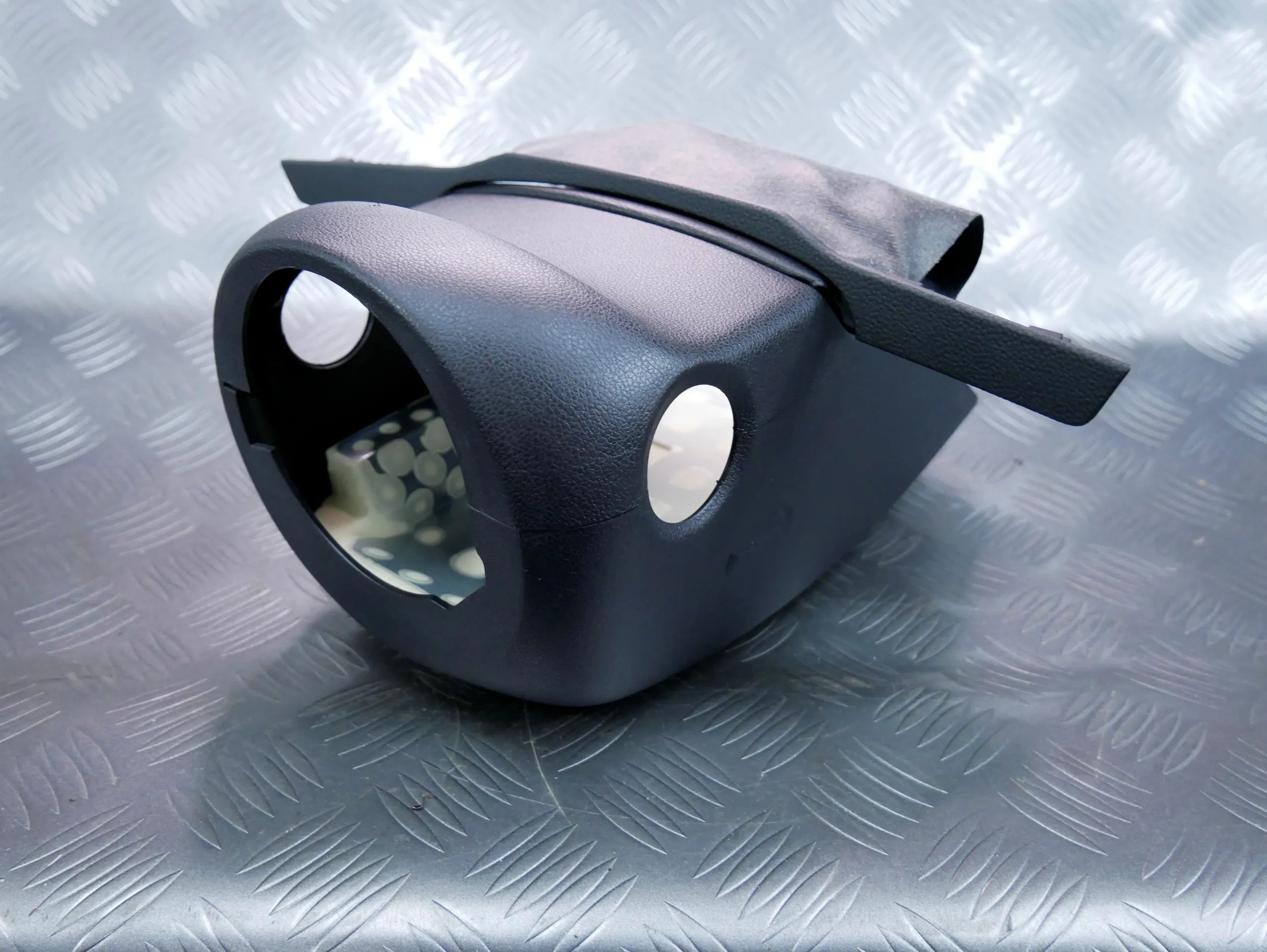 Obudowa kolumny kierownicy 3G1857053 VW PASSAT B8