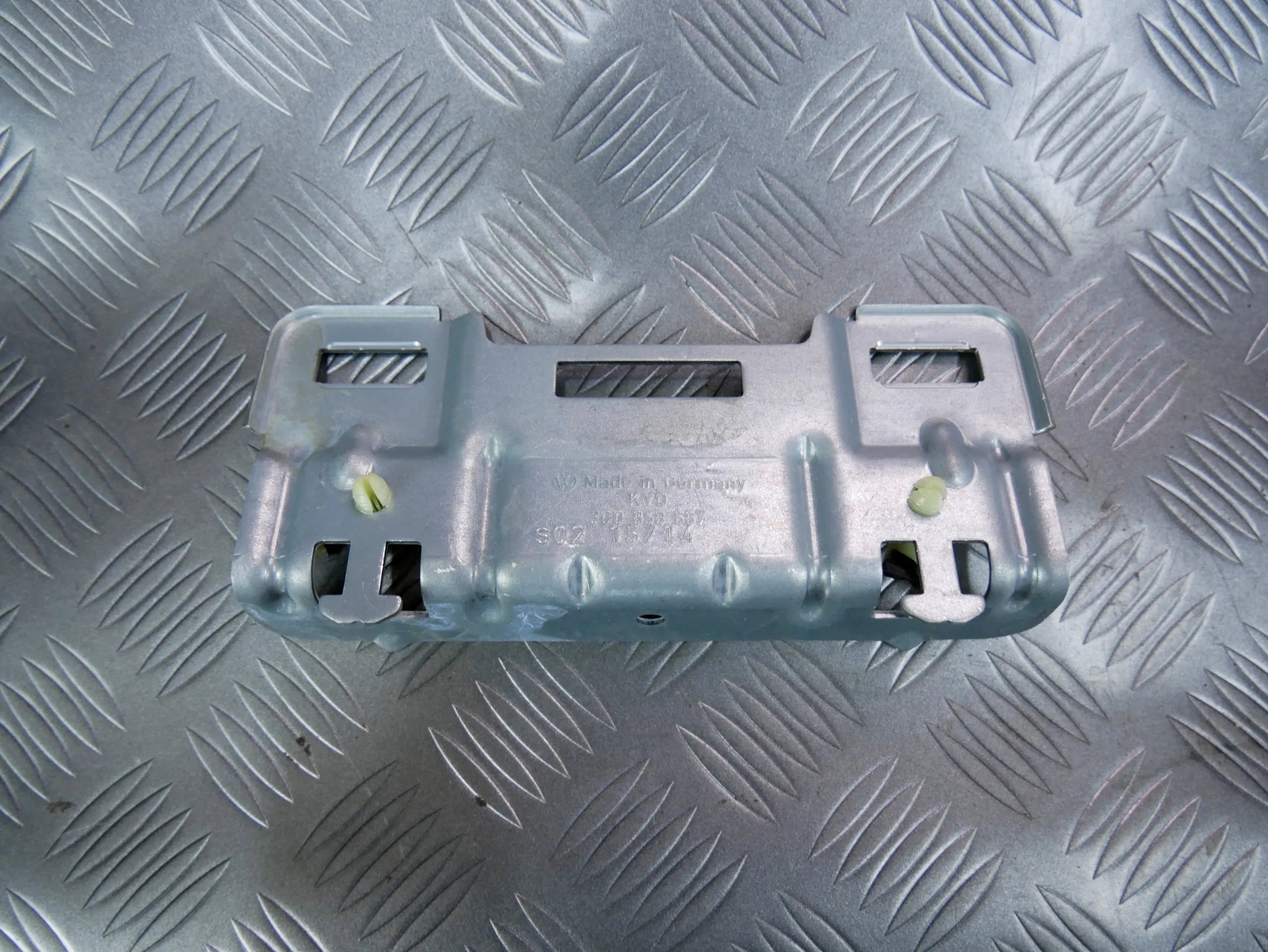 Mocowanie podsufitki 3G0858687 VW PASSAT B8