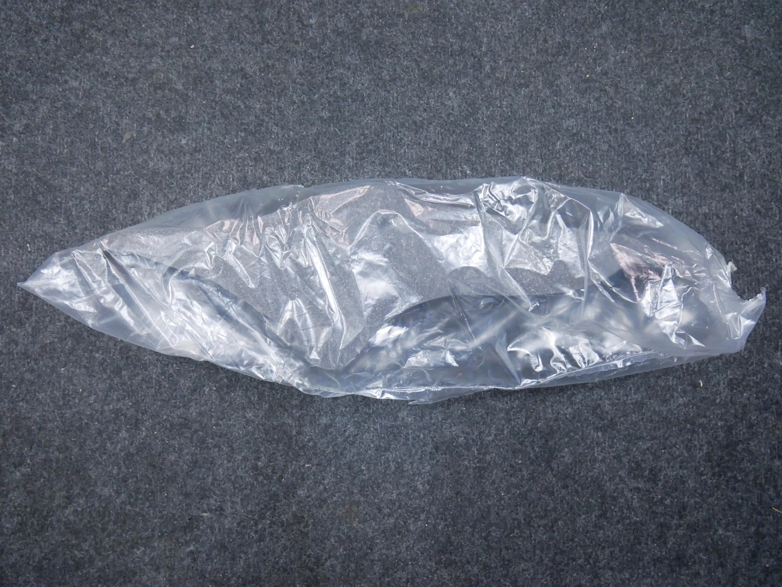 Pianka wygłuszenie błotnika prawe 3G5864711B VW PASSAT B8 SEDAN