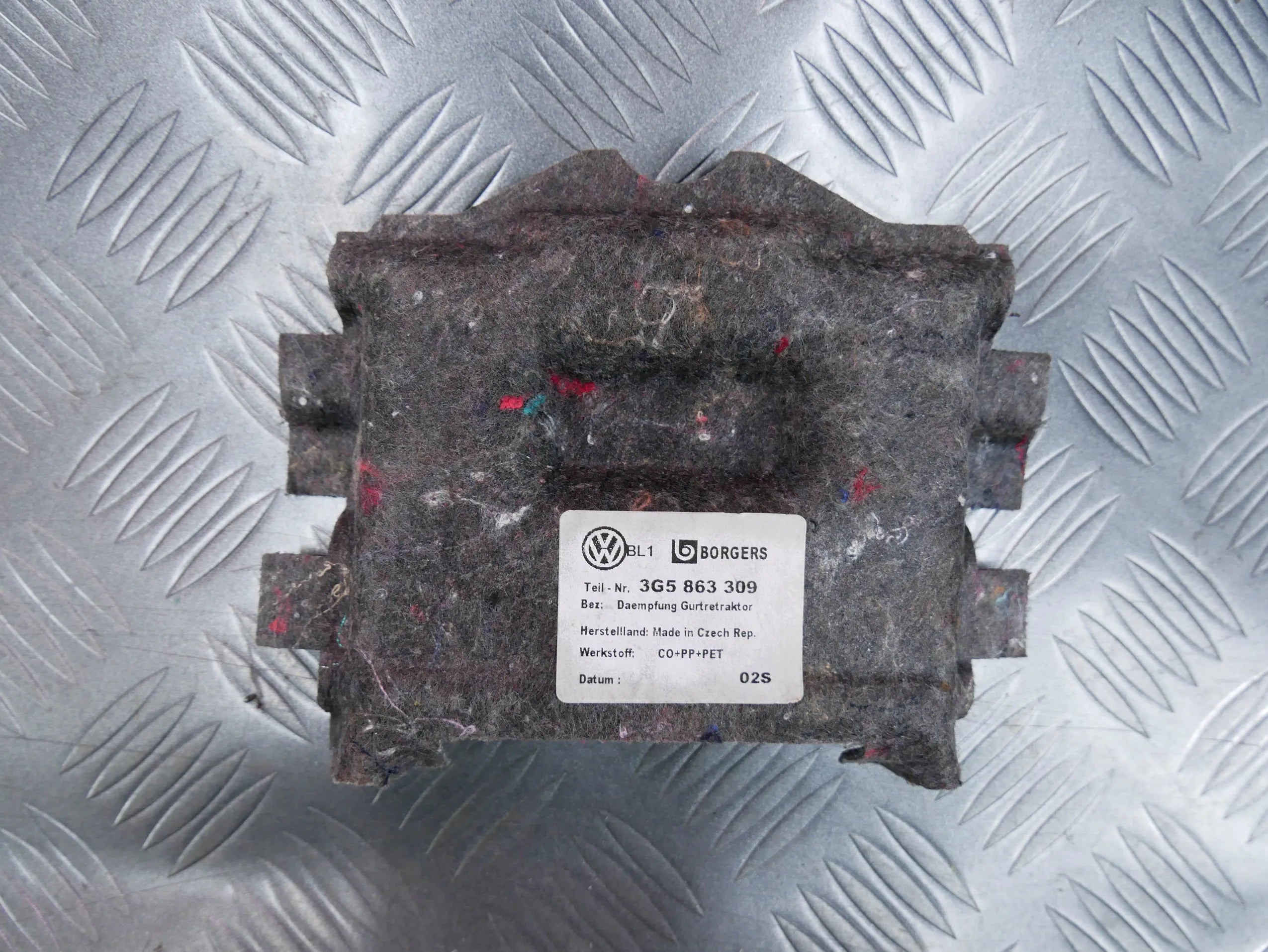 Wygłuszenie wnętrza 3G5863309 VW PASSAT B8 SEDAN