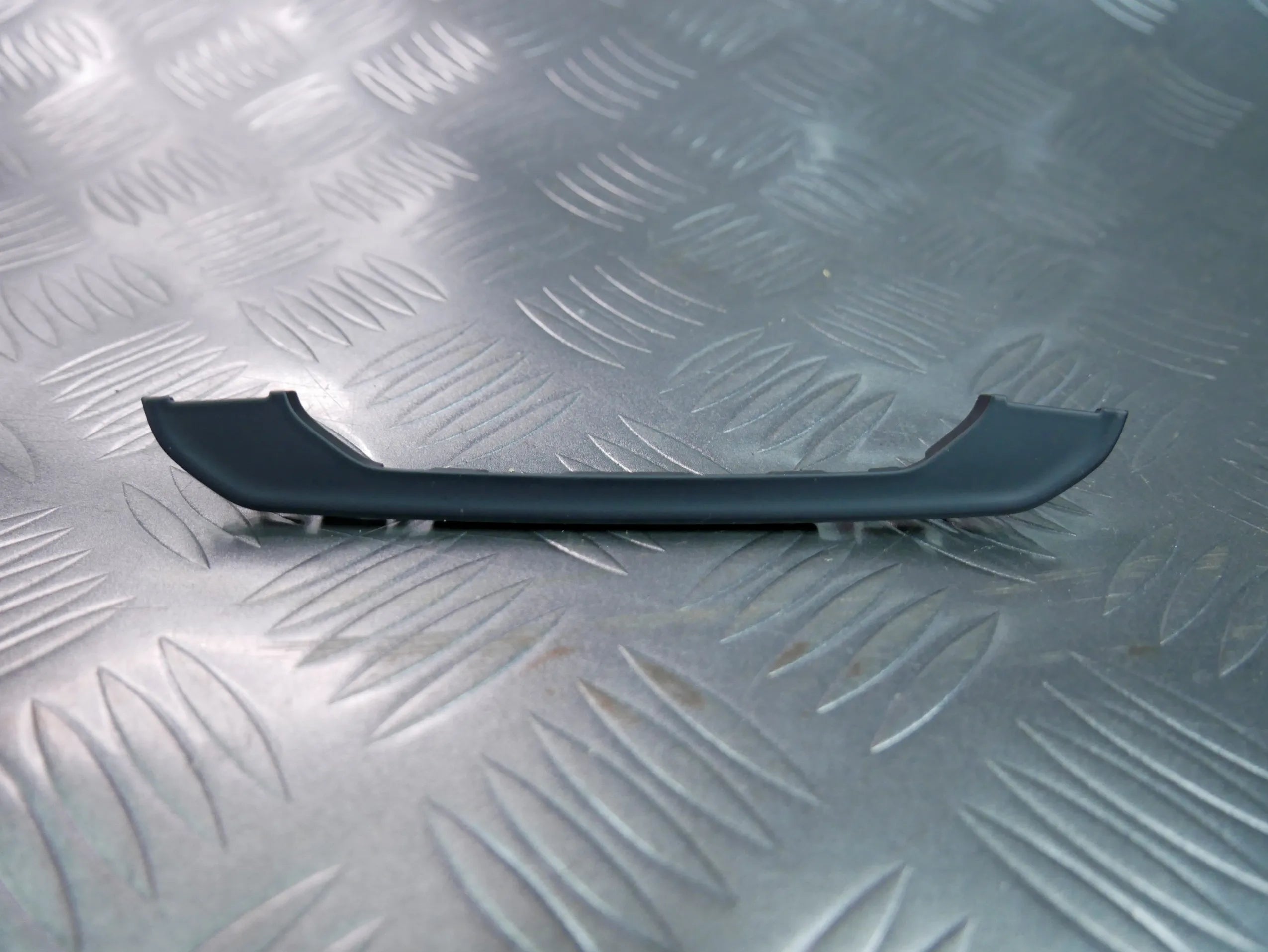 Listwa tunelu zaślepka 3G1864148 VW PASSAT B8