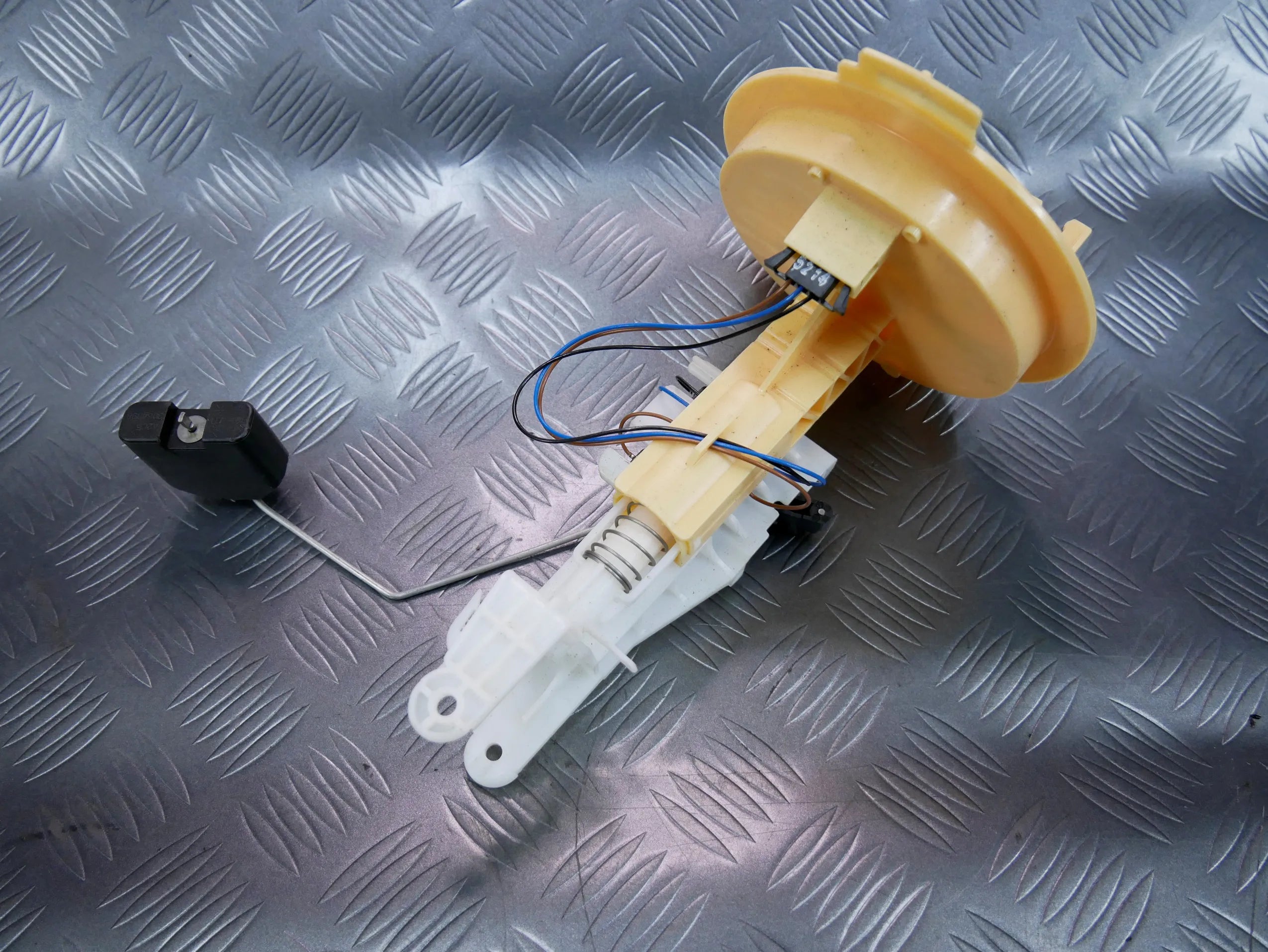 Pompa paliwa baku 3Q0919673H VW PASSAT B8 2.0 TDI 4x4