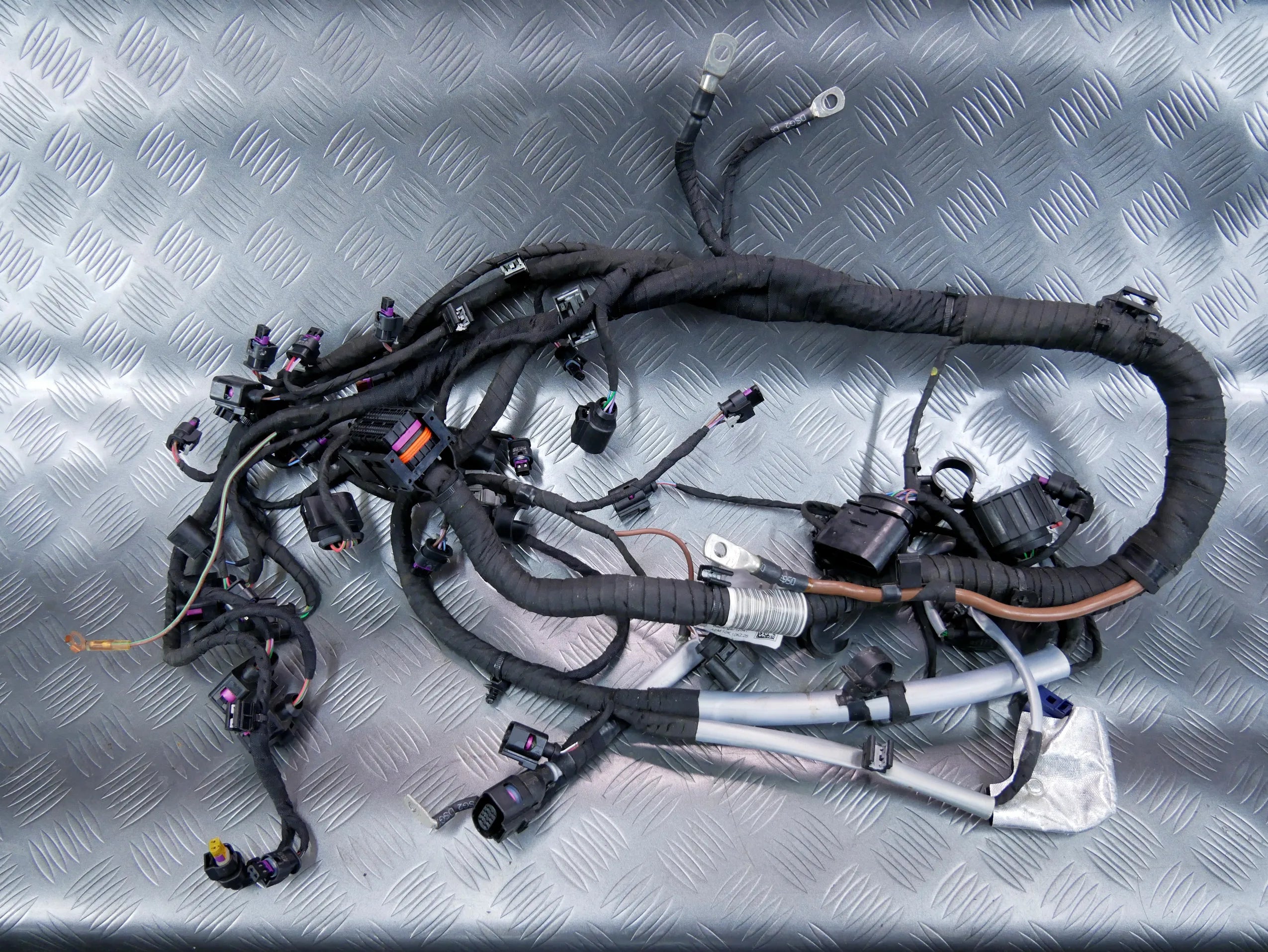 Wiązka instalacja silnika 04E972627GS VW PASSAT GTE 1.4 TSI