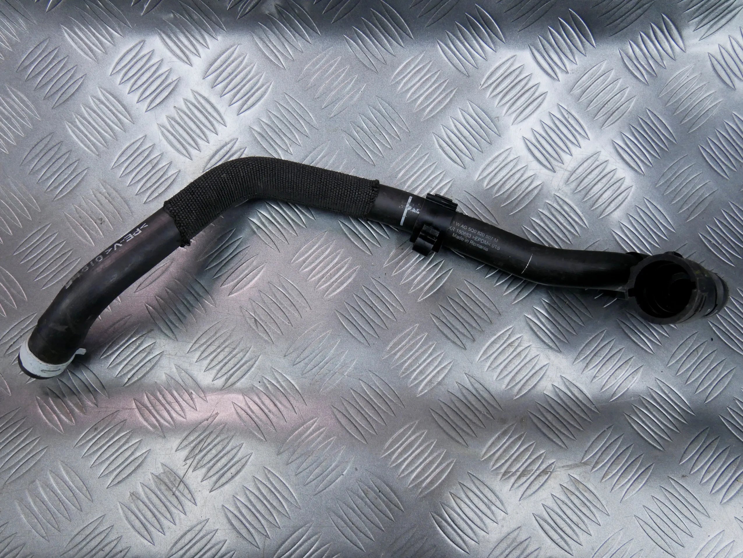 Rura wąż wody 5Q0820507M VW PASSAT GTE 1.4 TSI