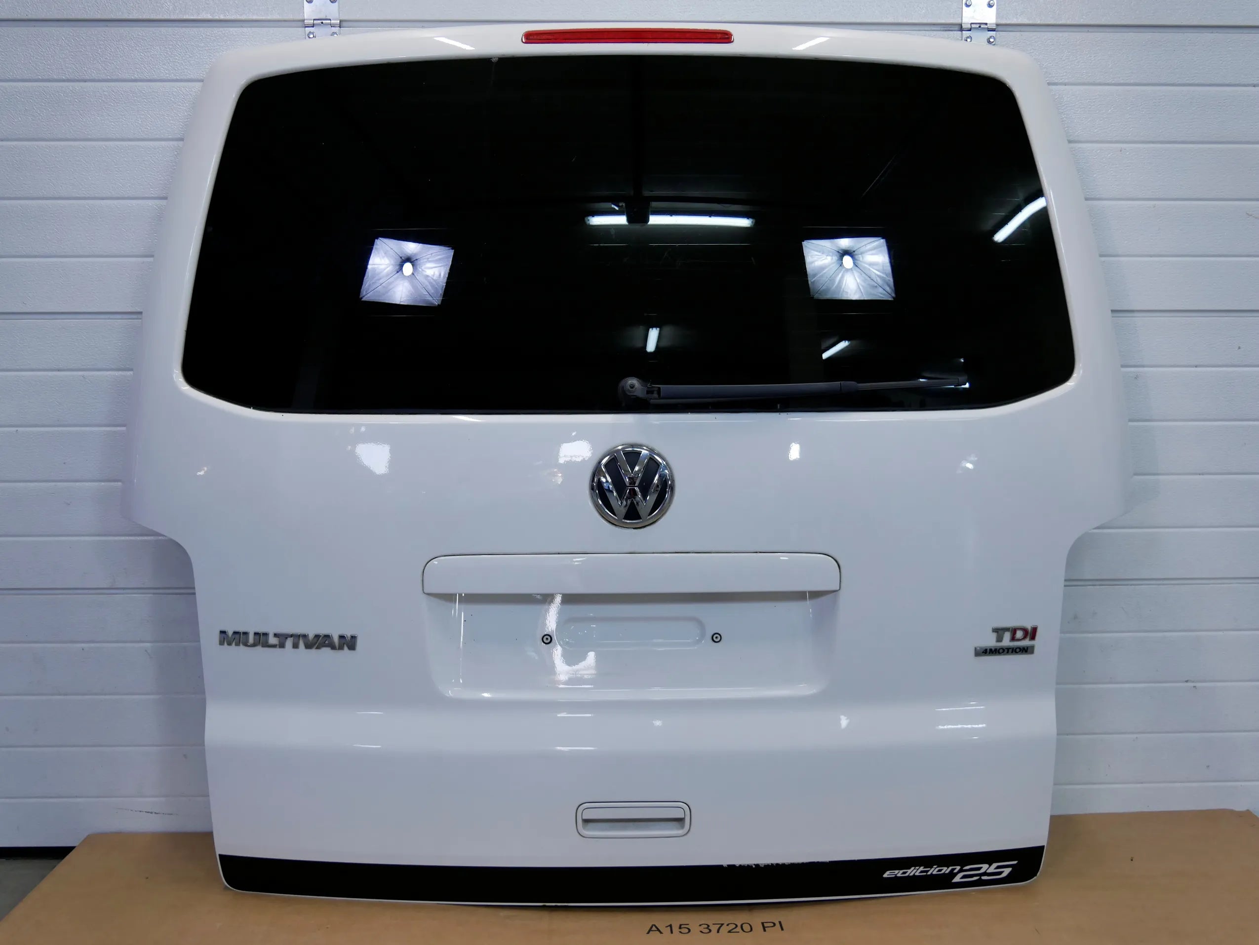 Klapa tył tylna kompletna LB9A VW T5 LIFT MULTIVAN