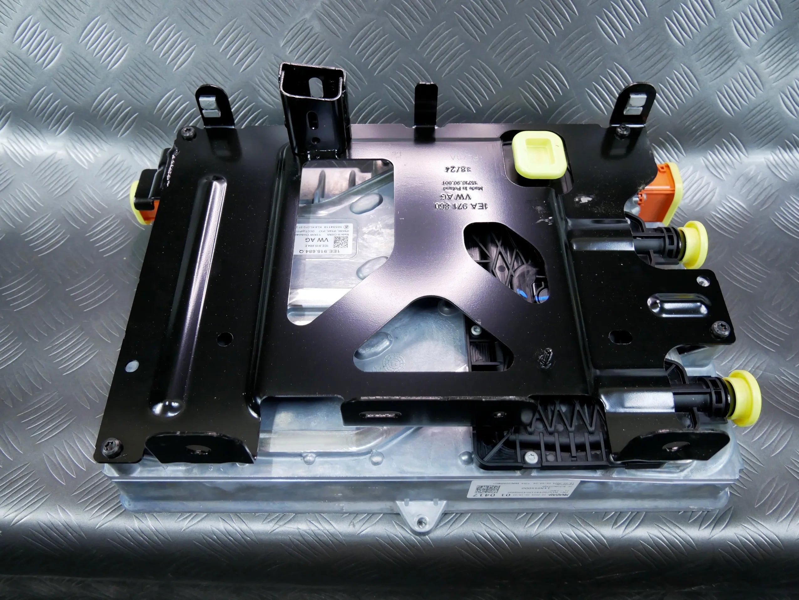 NOWA OEM ładowarka pokładowa 1EE915684Q VW ID.4 AUDI Q4