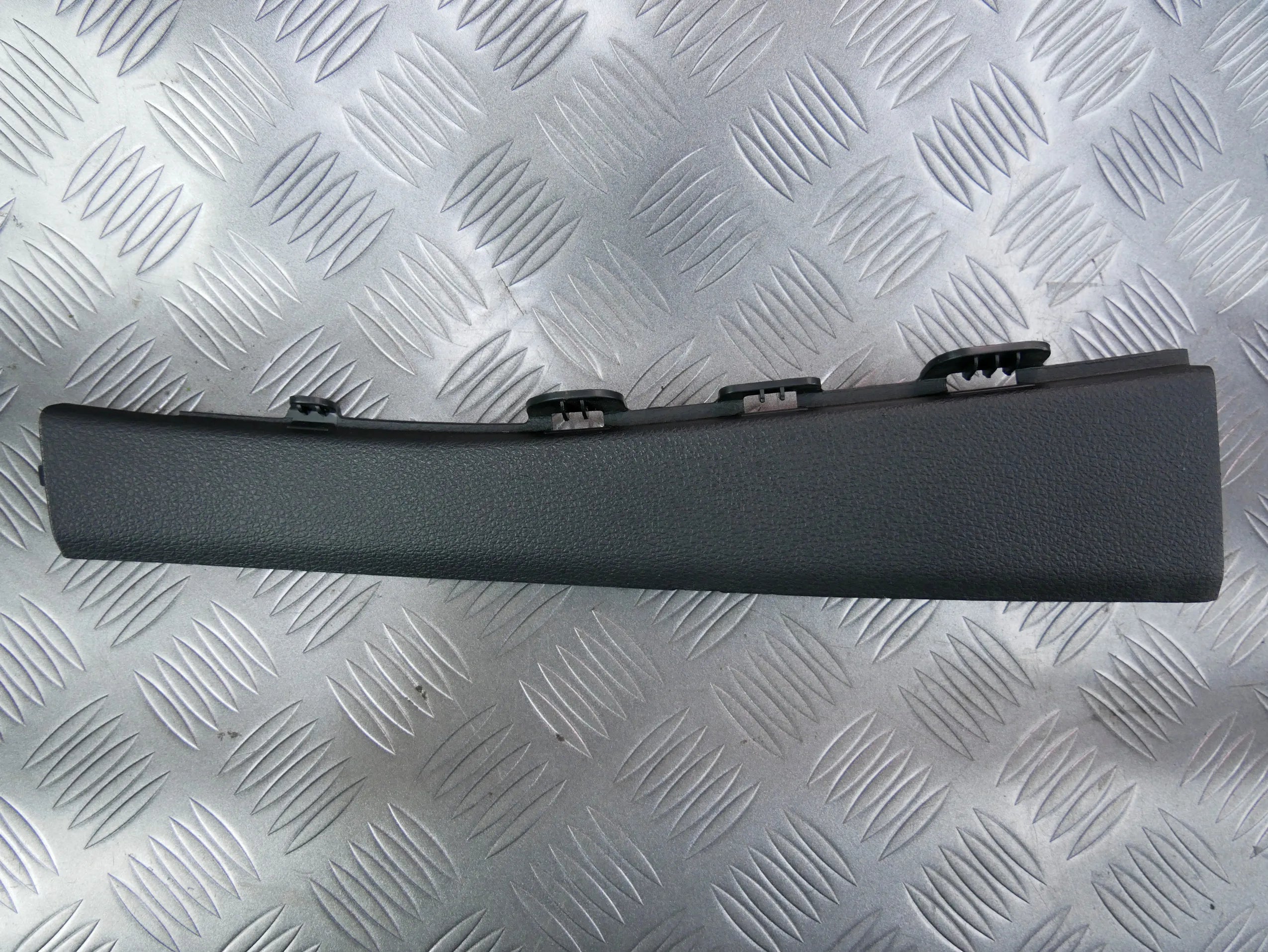 Listwa boku konsoli lewa 4M0868203 AUDI Q7 4M