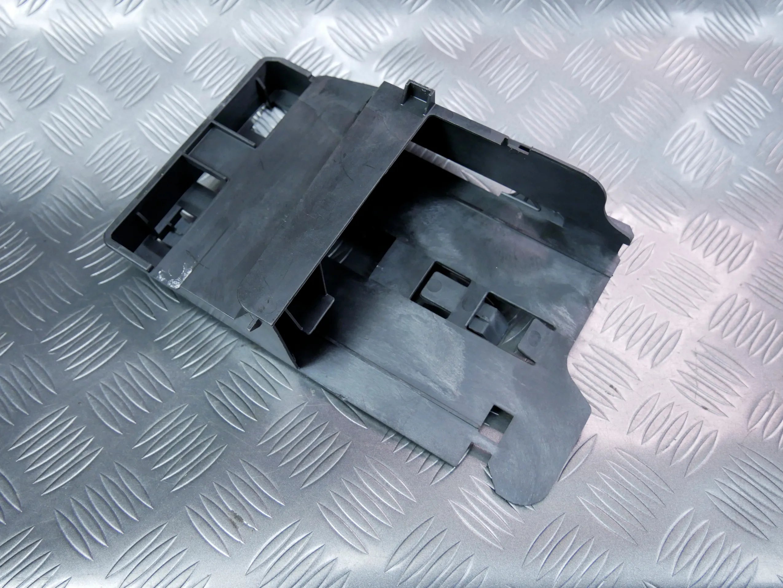 Mocowanie sterownika 4M0907286 AUDI Q7 4M