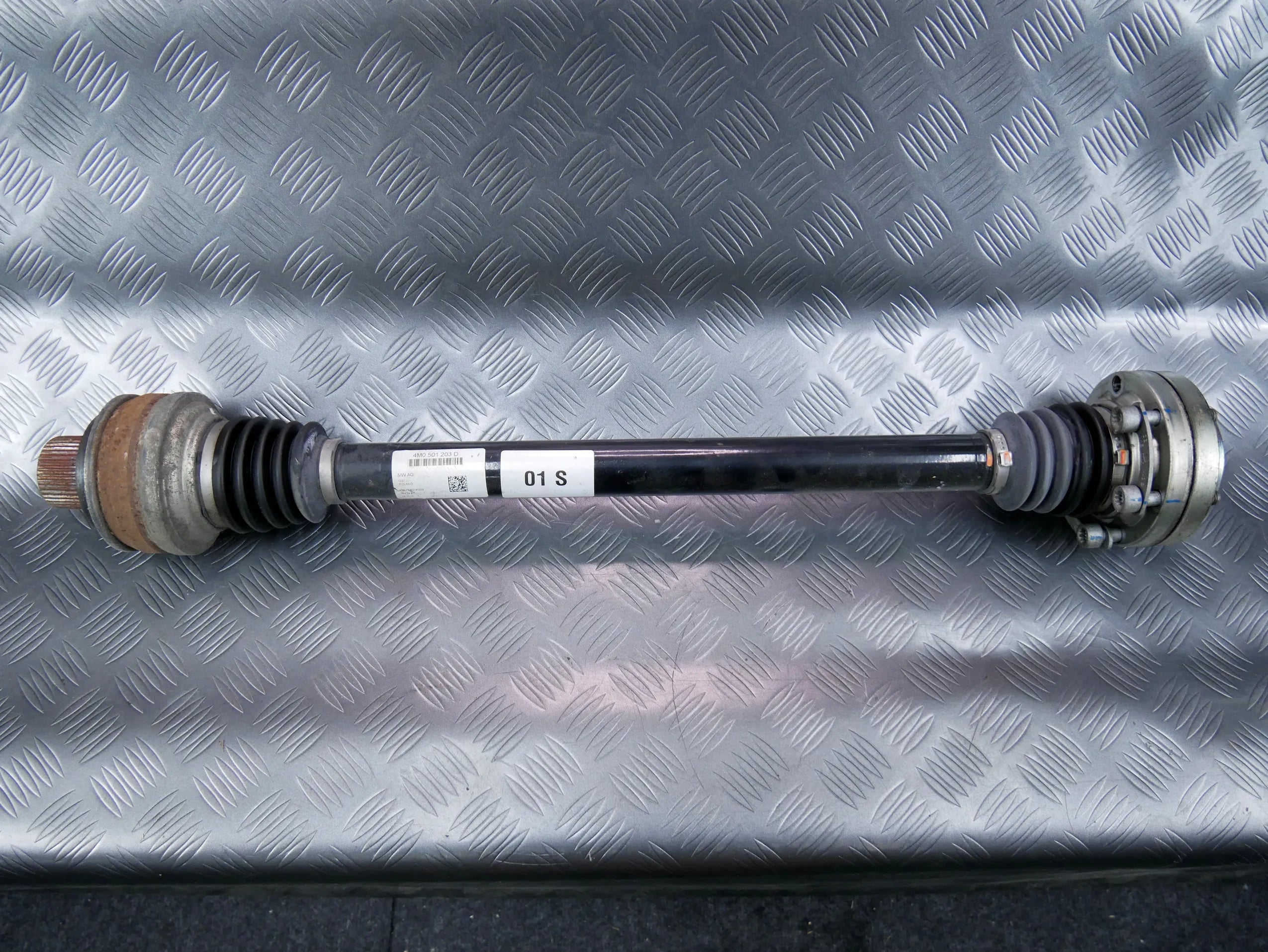 Półoś tył tylna prawa lewa 4M0501203D AUDI Q7 4M 2.0 TFSI