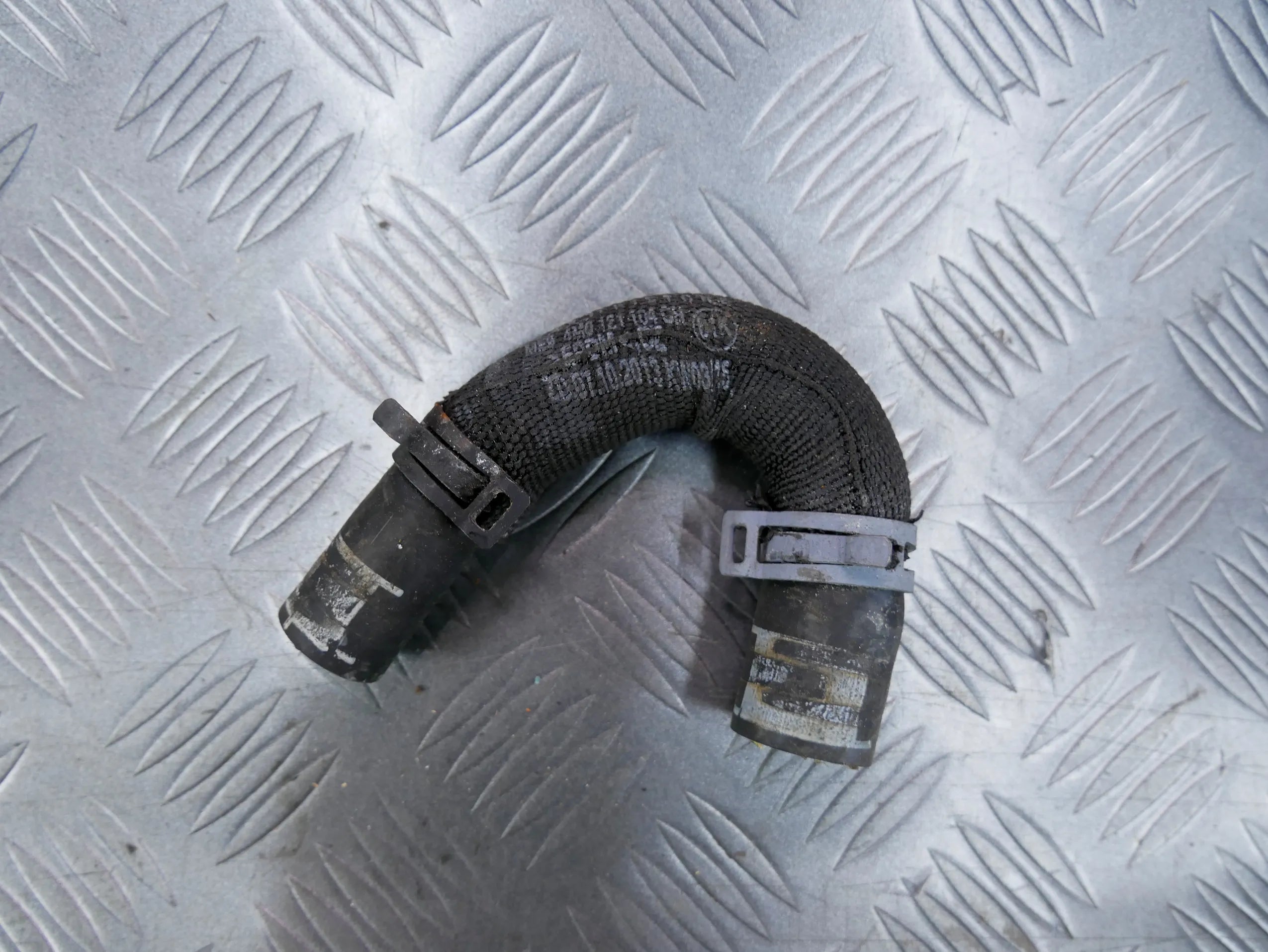 Rura wąż wody 4M0121104CH AUDI Q7 4M 2.0 TFSI