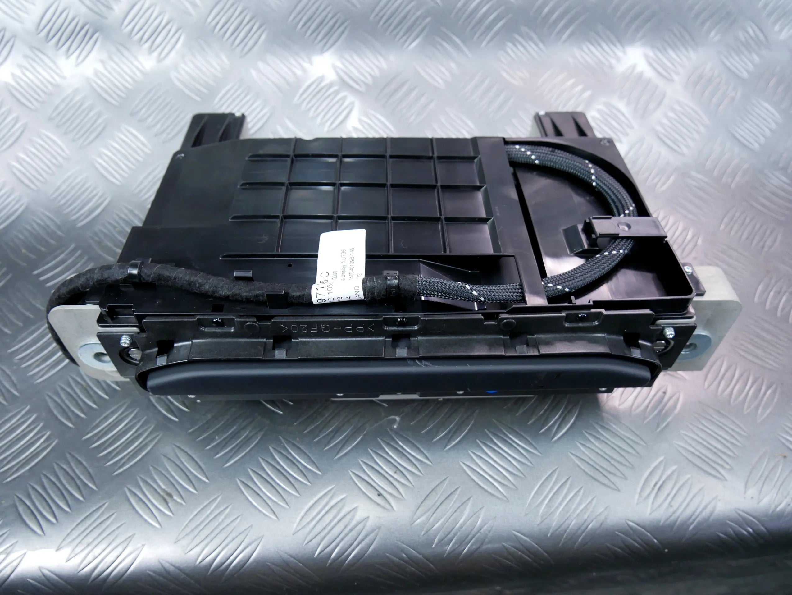Monitor wyświetlacz ekran nawigacji MMI 4M0857273A AUDI Q7 4M