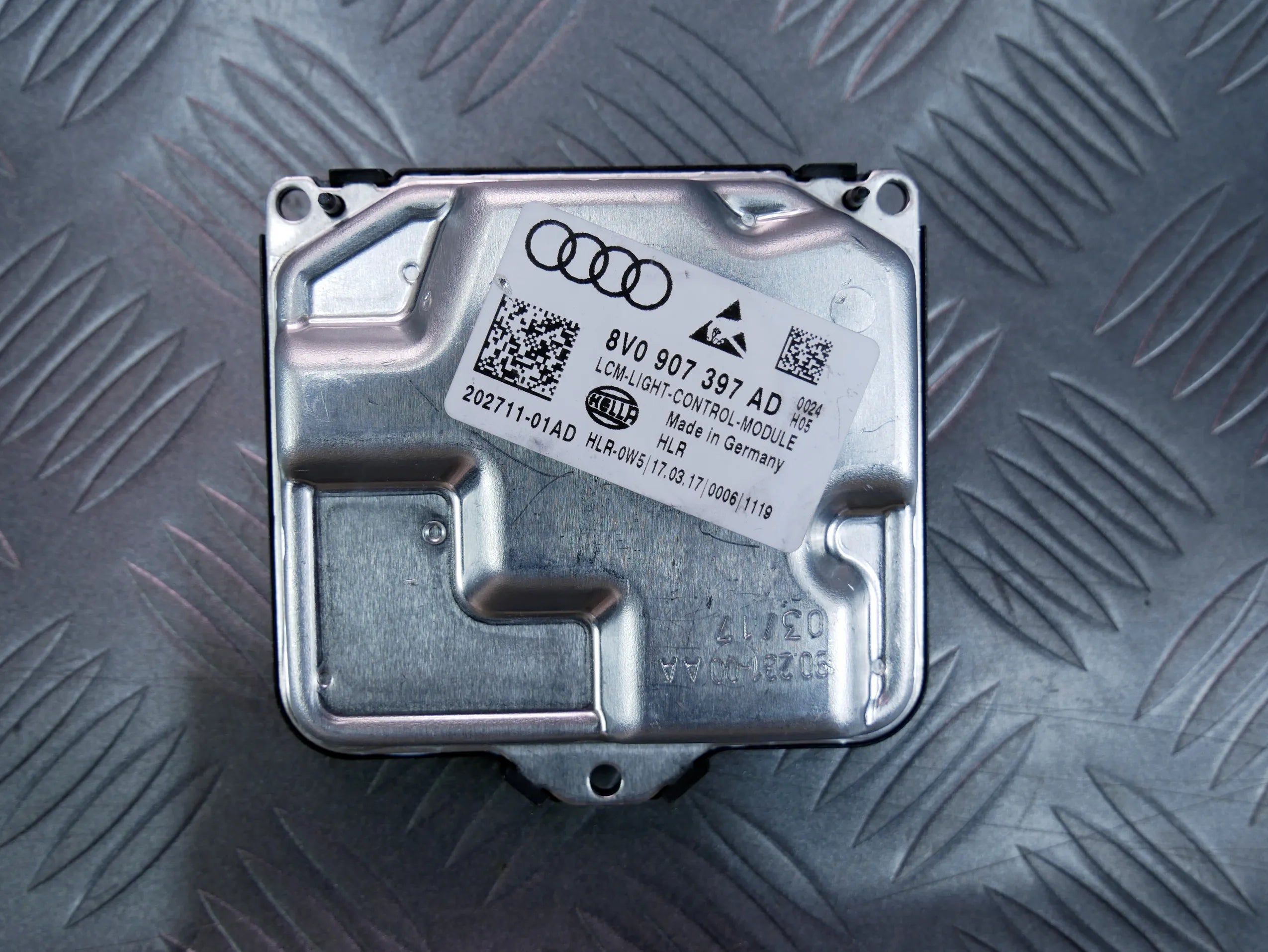 NOWA OEM przetwornica moduł XENON FULL LED 8V0907397AD AUDI Q7 4M