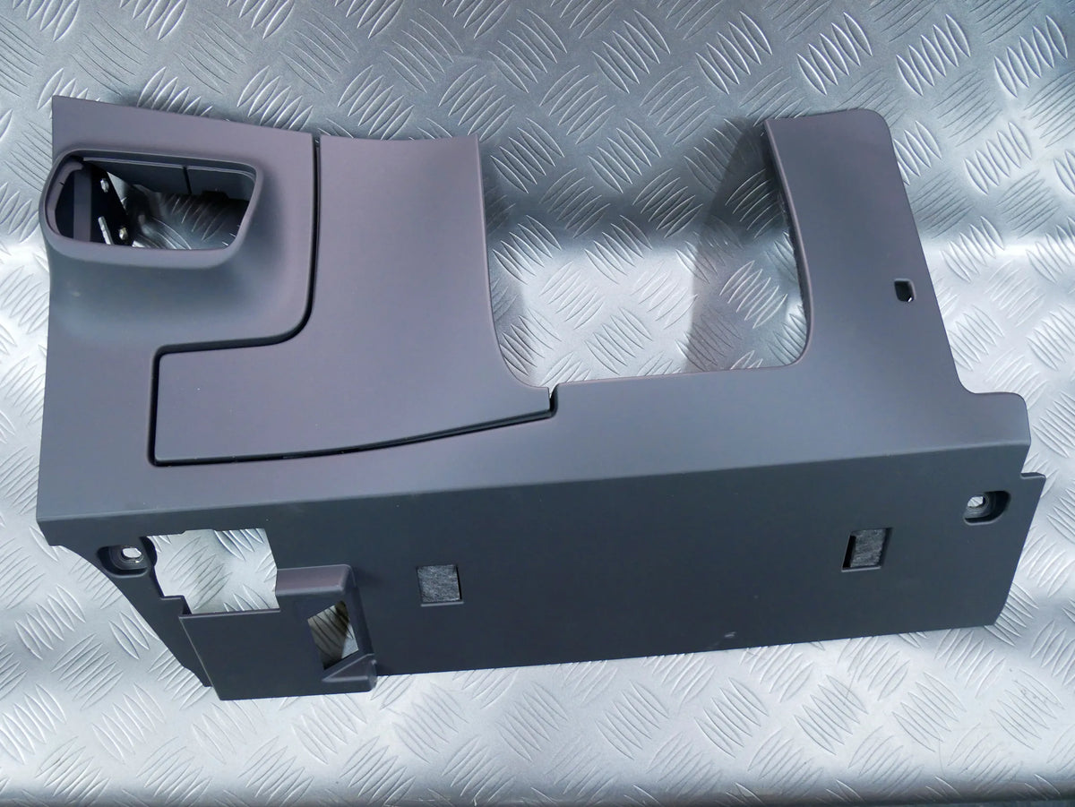 Osłona pod kierownicę konsolę 8S1863075 AUDI TT 8S