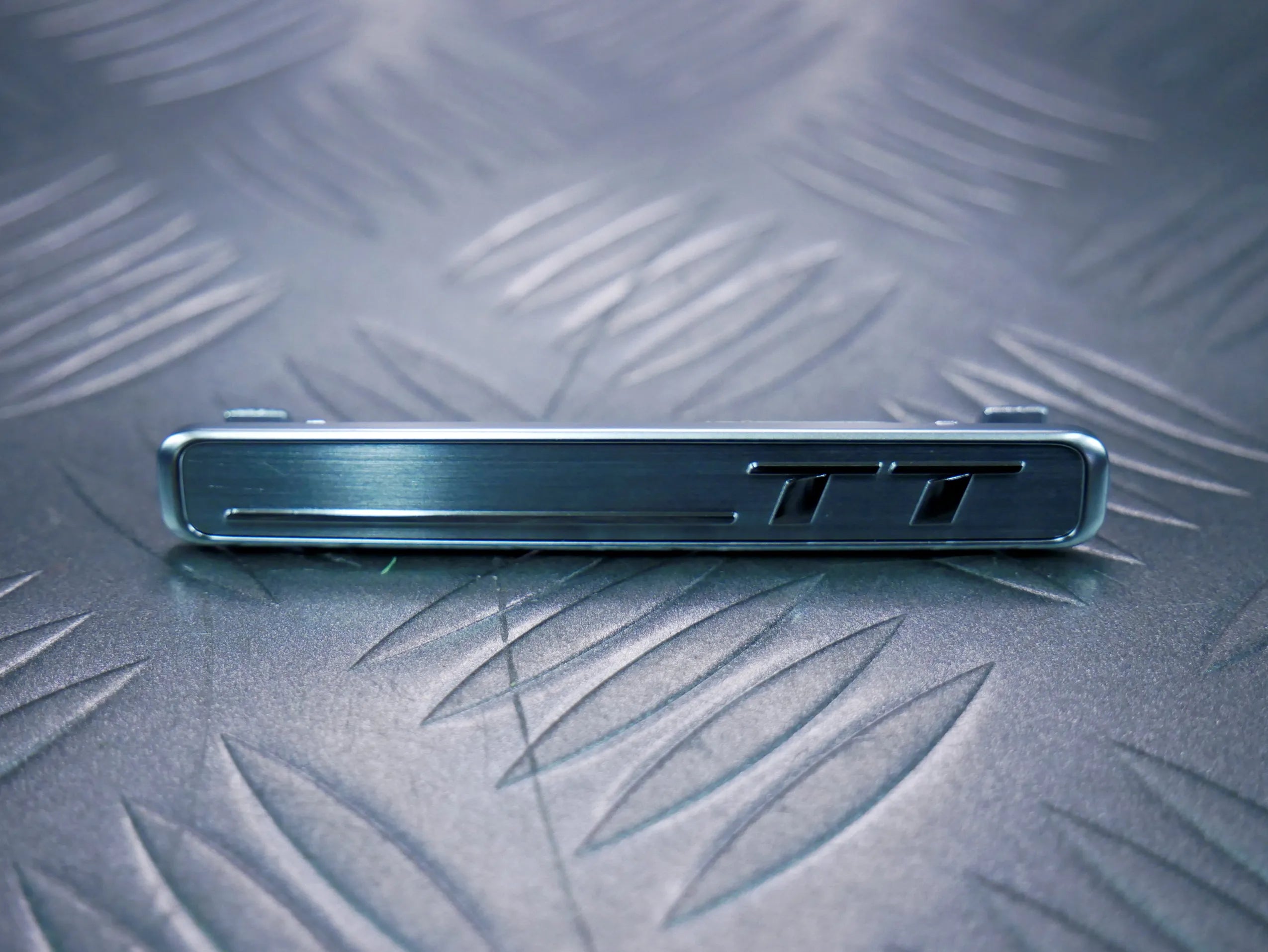 Listwa dekoracyjna dekor konsoli 8S0853191 AUDI TT 8S