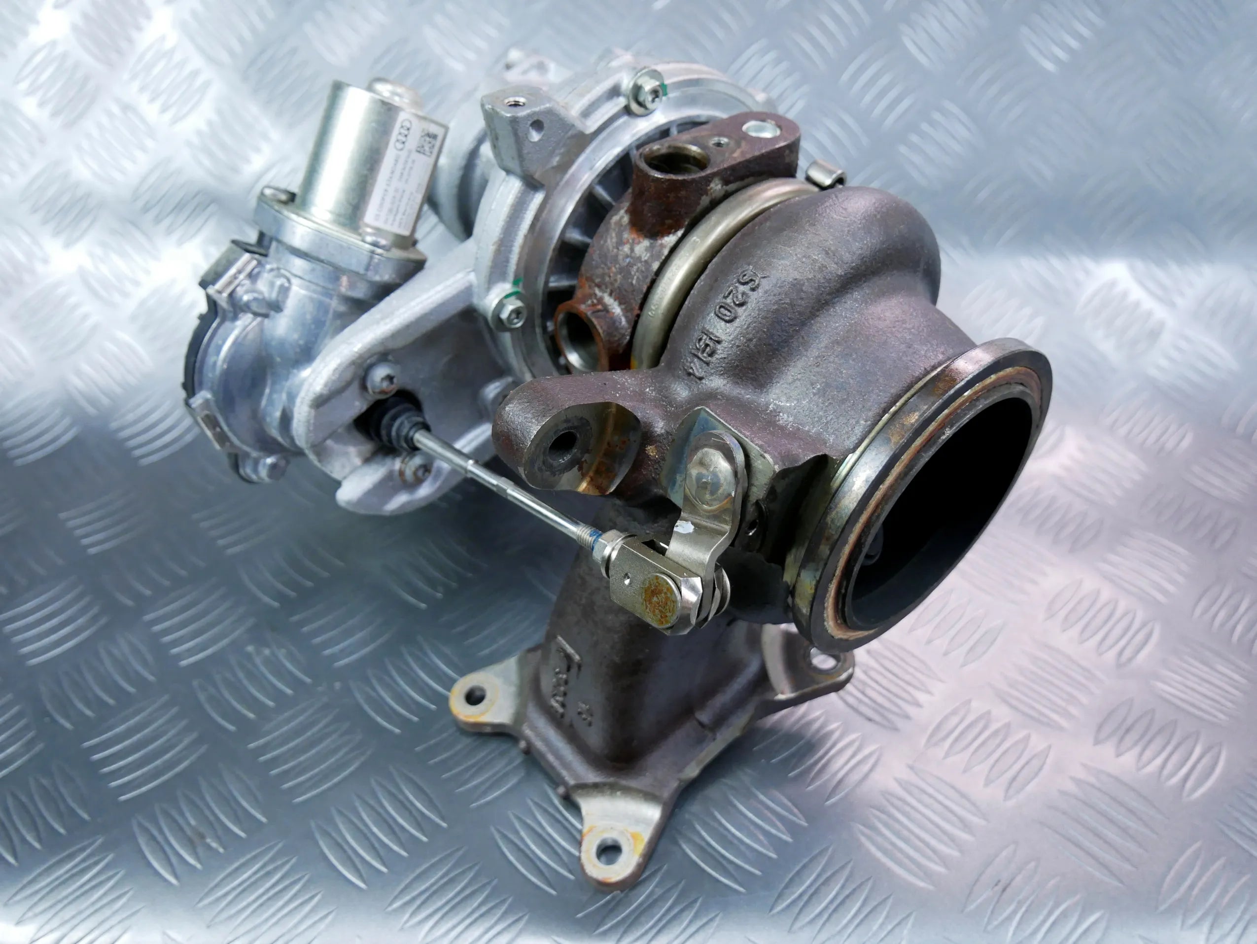 Turbosprężarka 06K145702T AUDI TT 8S 2.0 TFSI