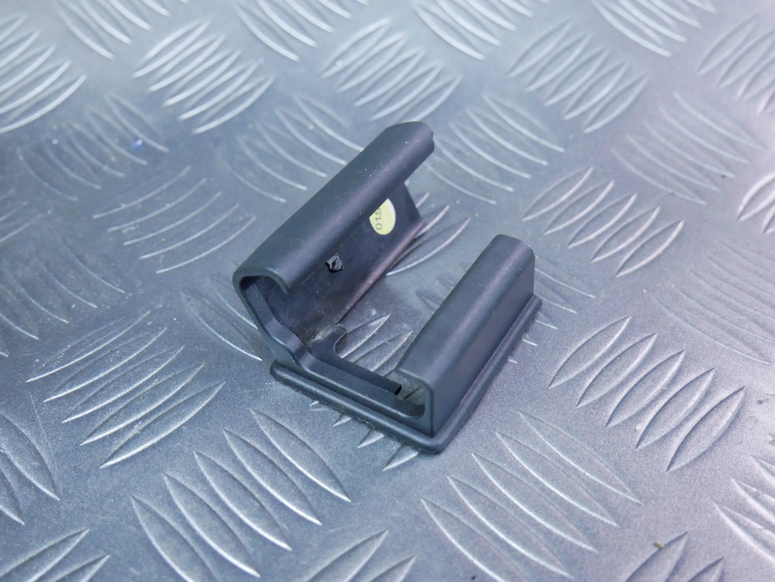 Osłona zaślepka szyny fotela 5G0881348A VW GOLF VII
