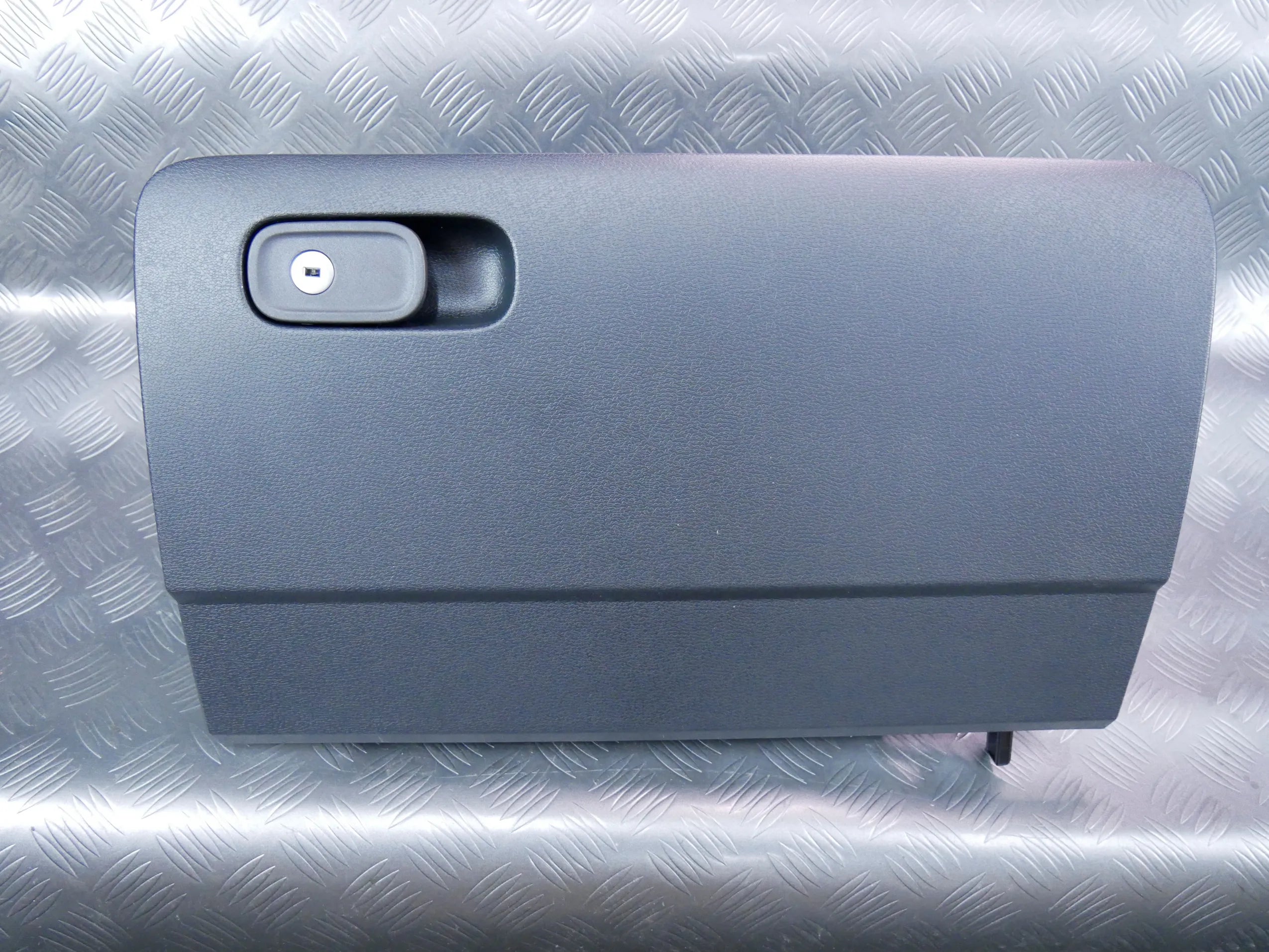 Schowek pasażera 1T4857122 VW ID BUZZ CARGO