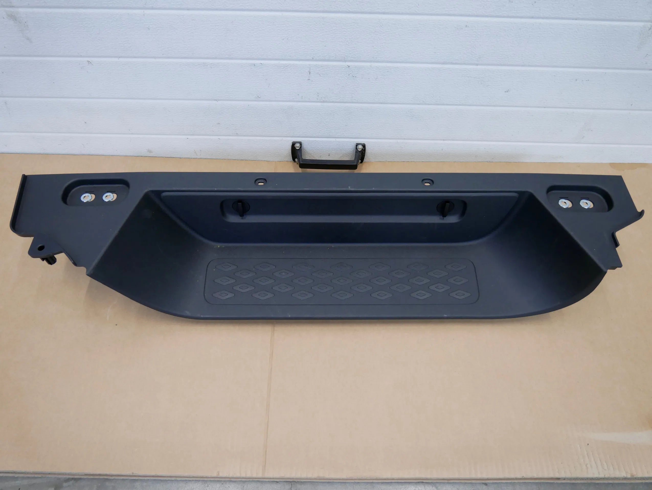 Osłona nakładka stopnia 1T5863736B VW ID BUZZ CARGO