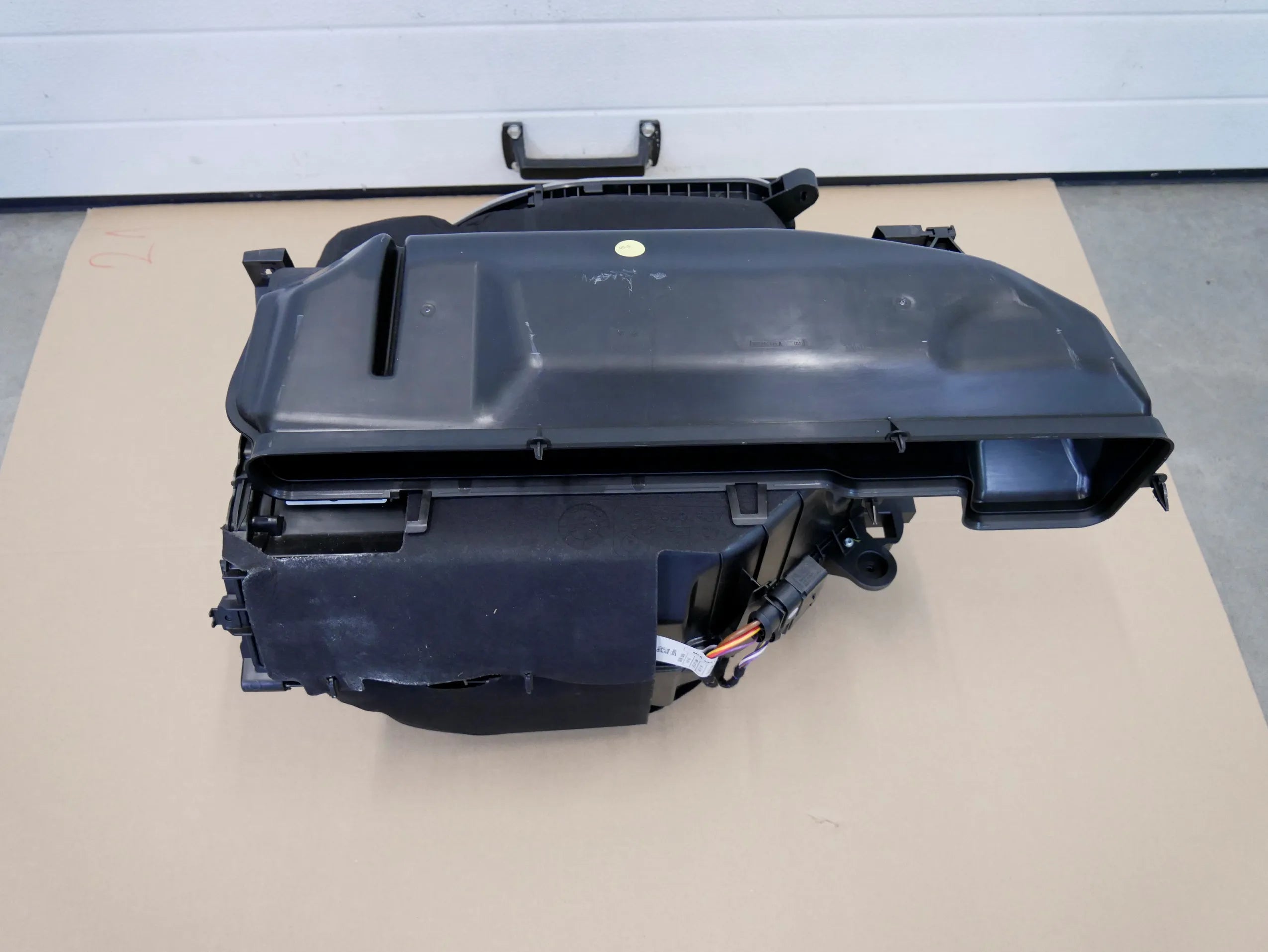 Nagrzewnica dmuchawa kompletna 1EA820153J VW ID BUZZ CARGO