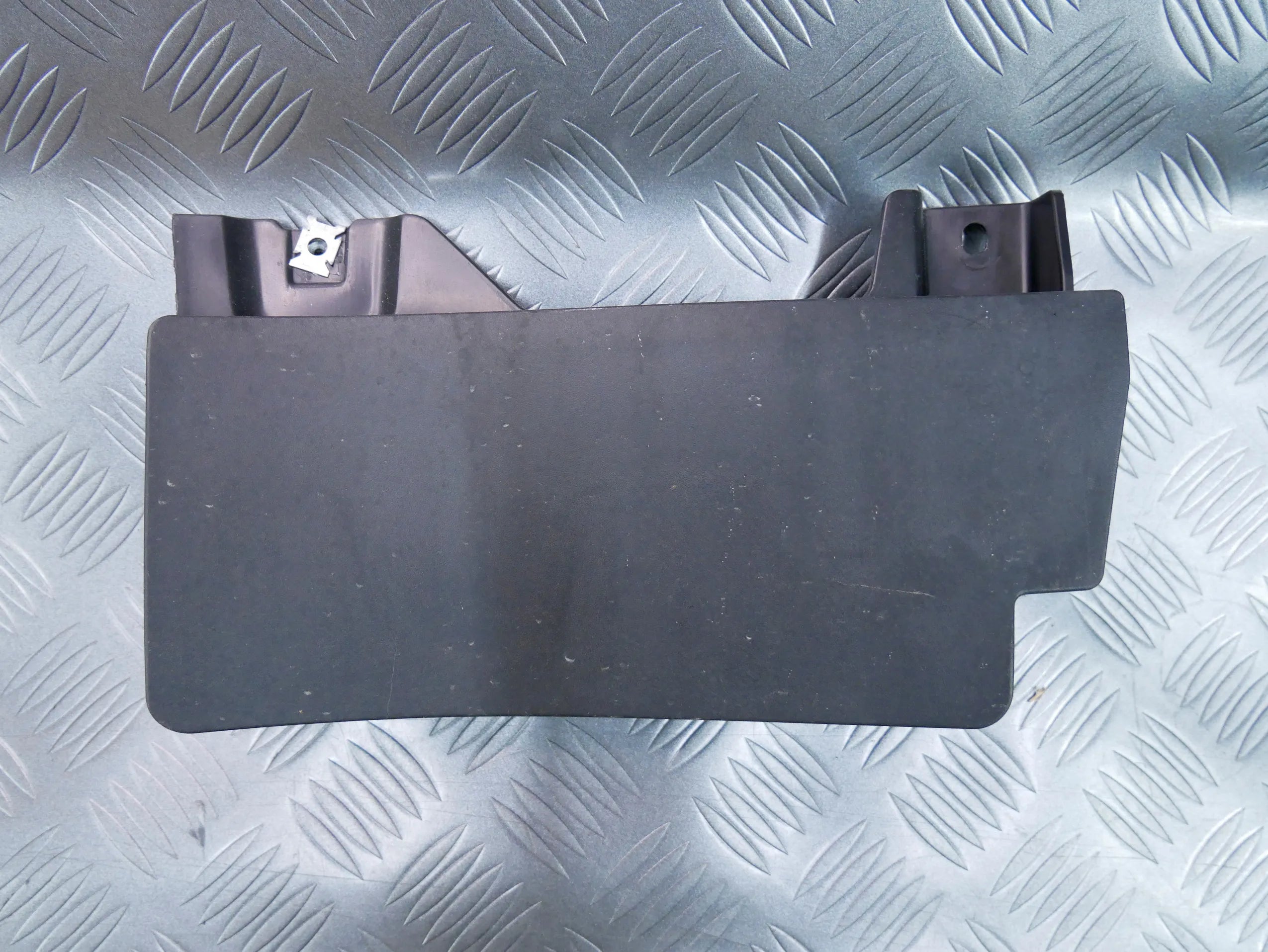 Chlapacz tył tylny prawy 1T3854856 VW ID BUZZ CARGO