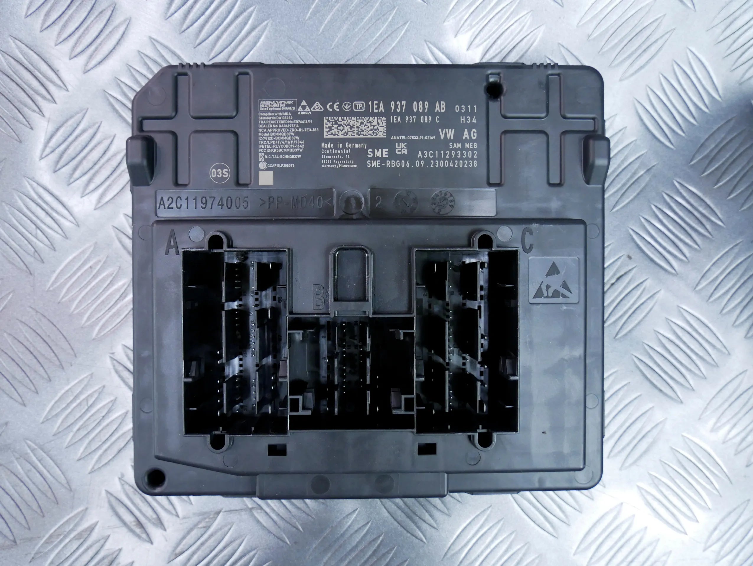 Moduł komfortu BCM 1EA937089AB VW ID BUZZ CARGO