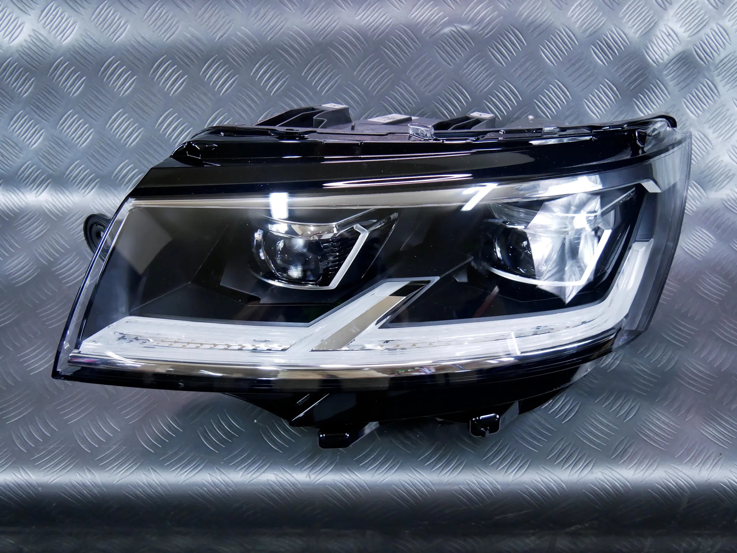 NOWA lampa przód lewa FULL LED 7L1941035D VW T6.1 T6 LIFT 2020-